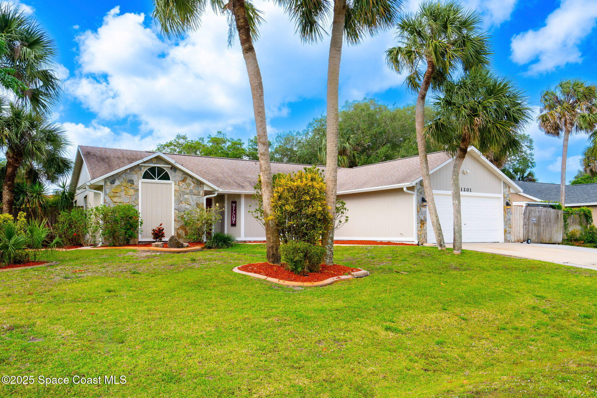 1201 Buffing Circle SE