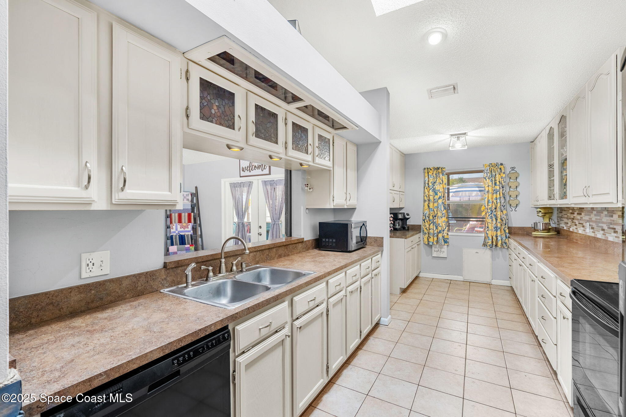 1201 Buffing Circle SE