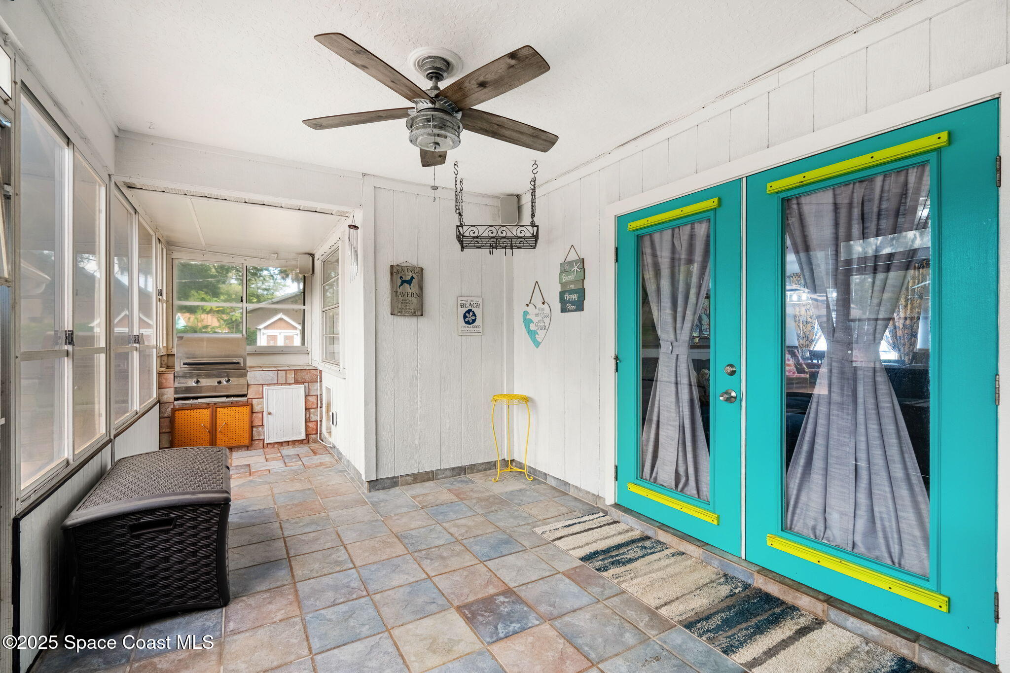 1201 Buffing Circle SE