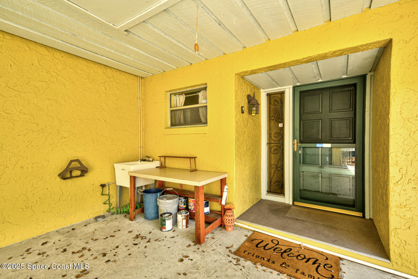 1903 Harrison Street, 203