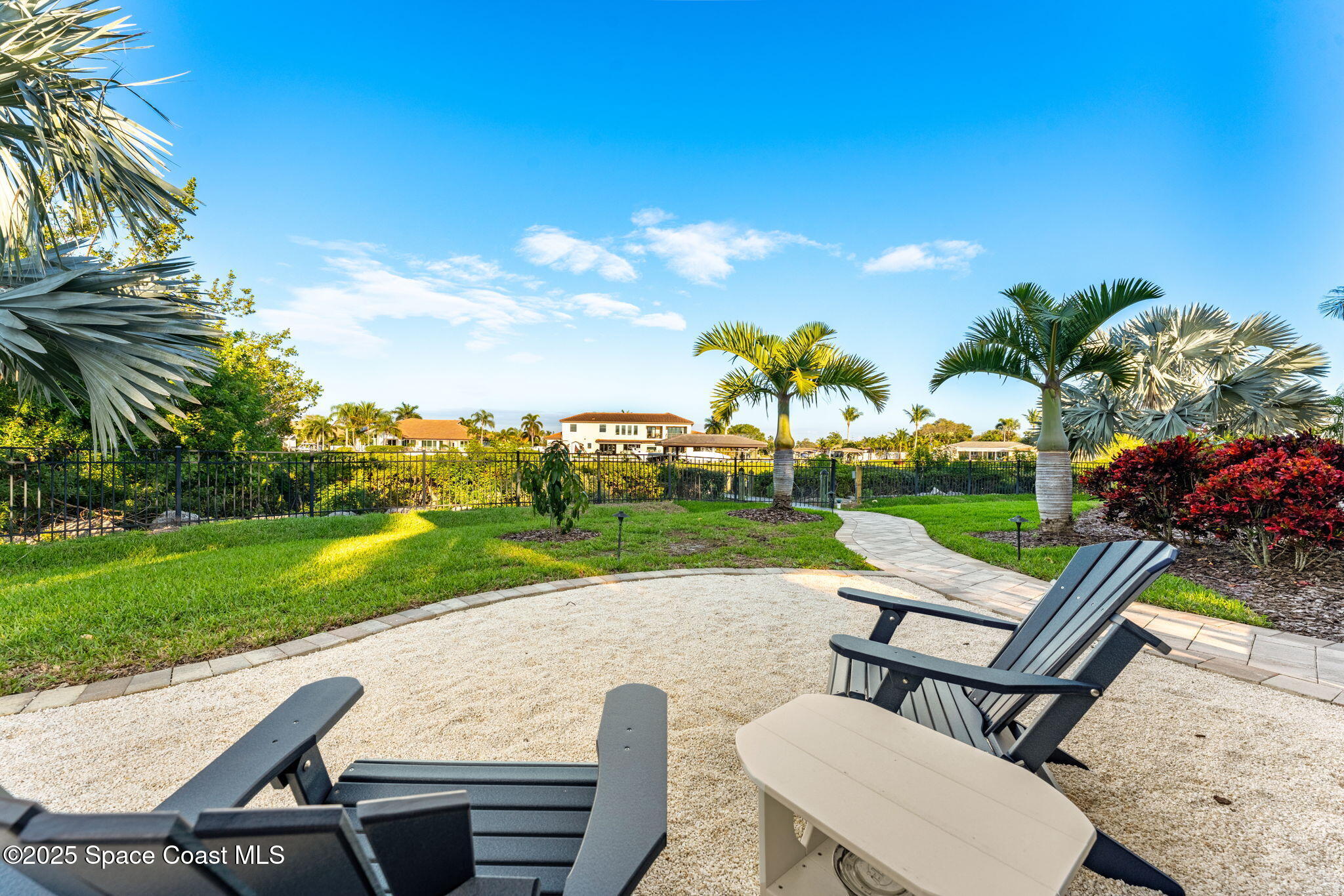 336 Lansing Island Drive