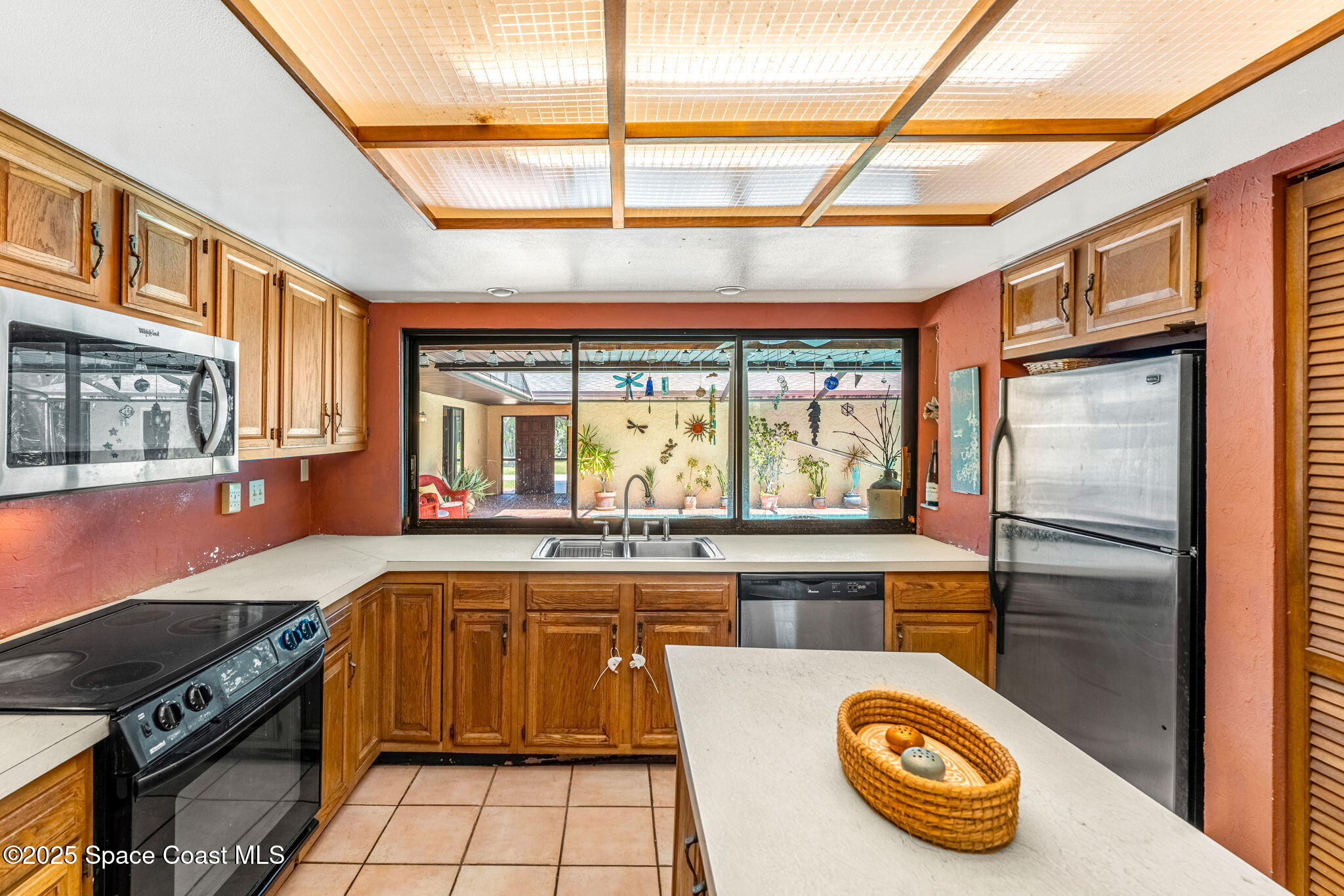 1475 S Oaks Drive