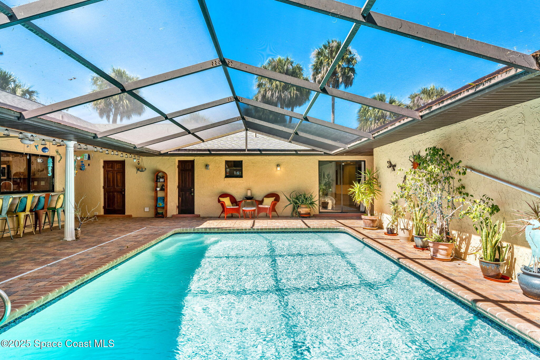 1475 S Oaks Drive