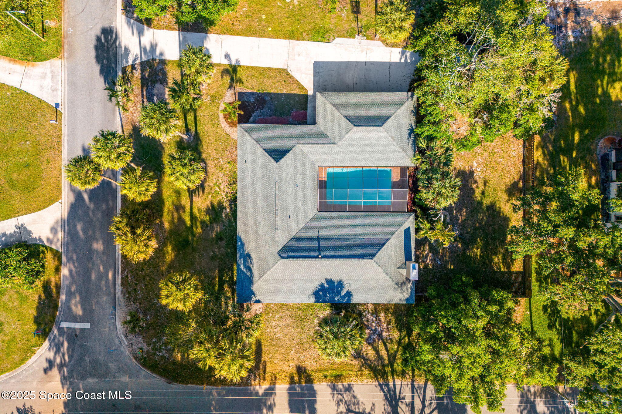 1475 S Oaks Drive