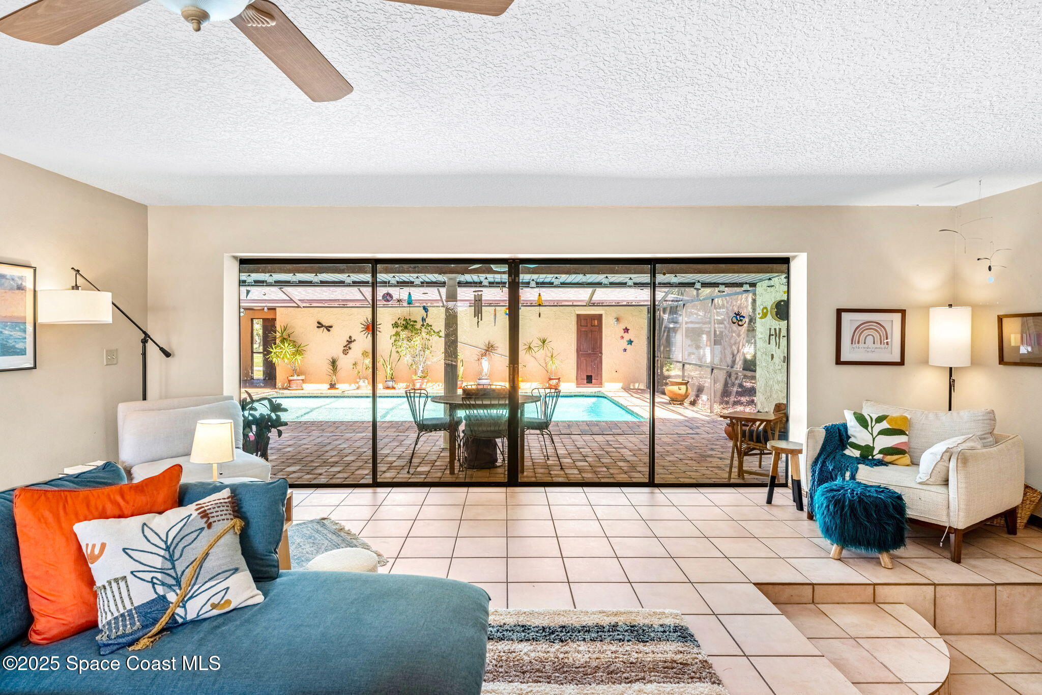 1475 S Oaks Drive