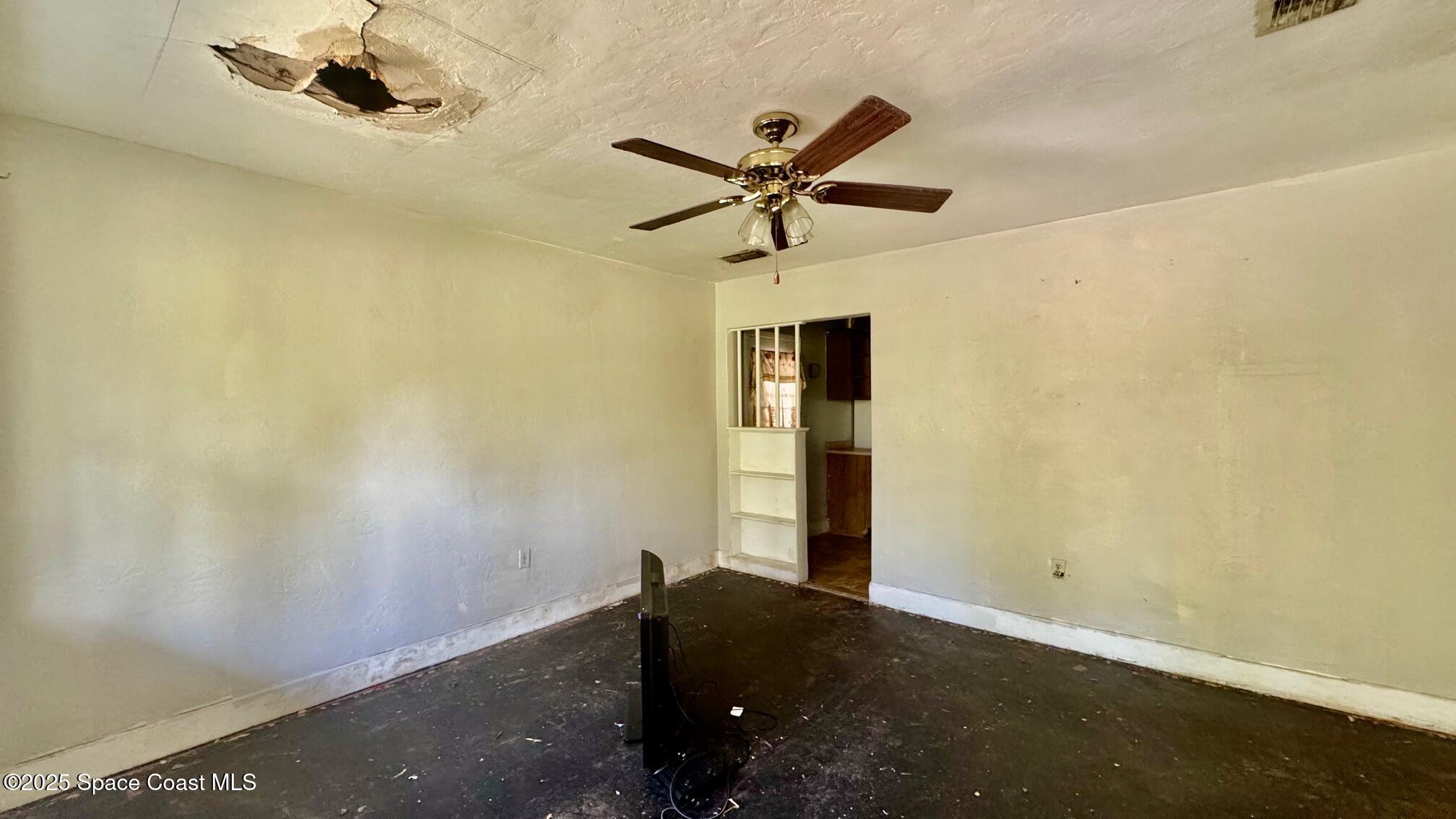 1050 Broadmoor Drive