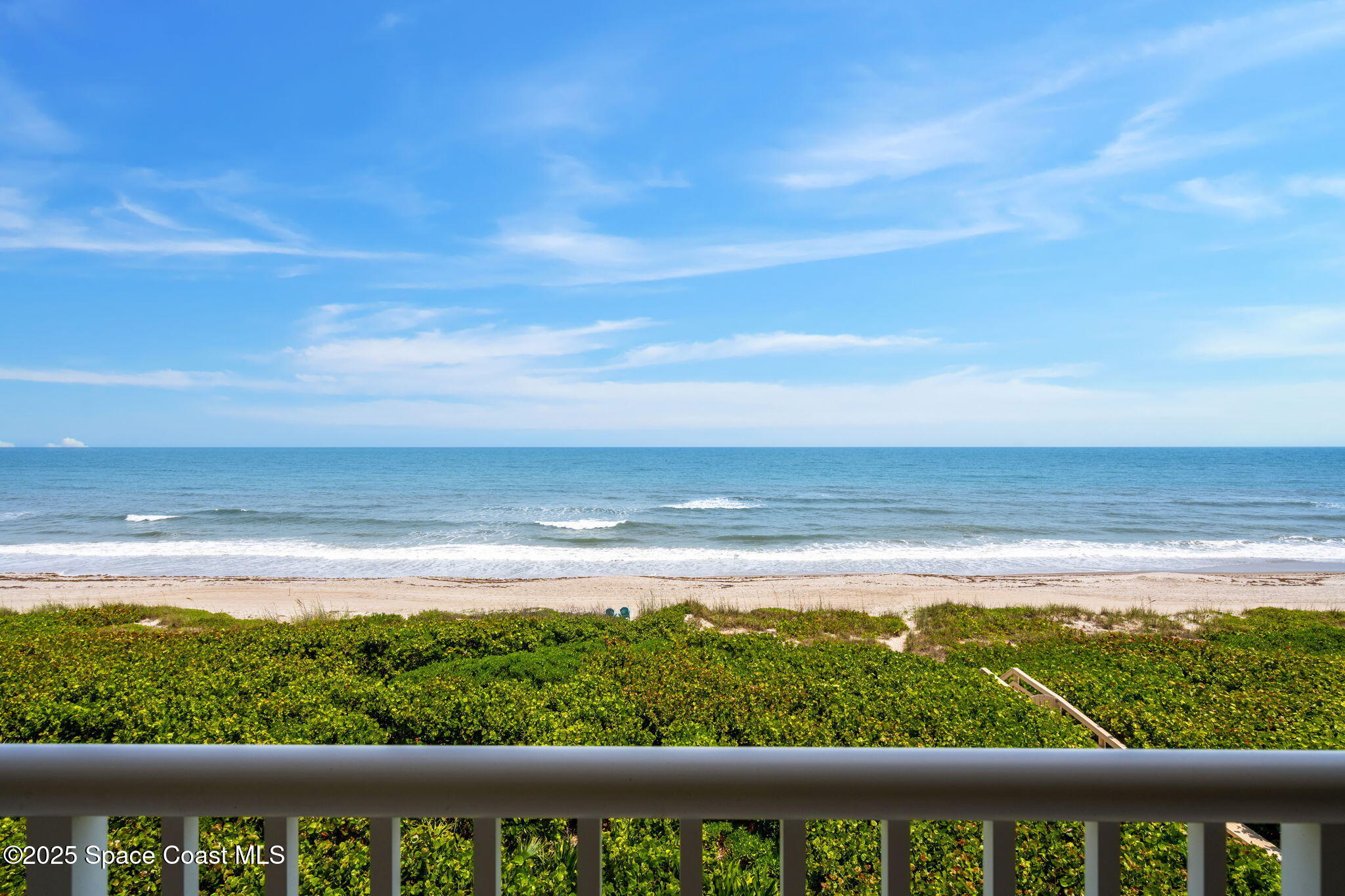 1177 N Highway A1a, 402