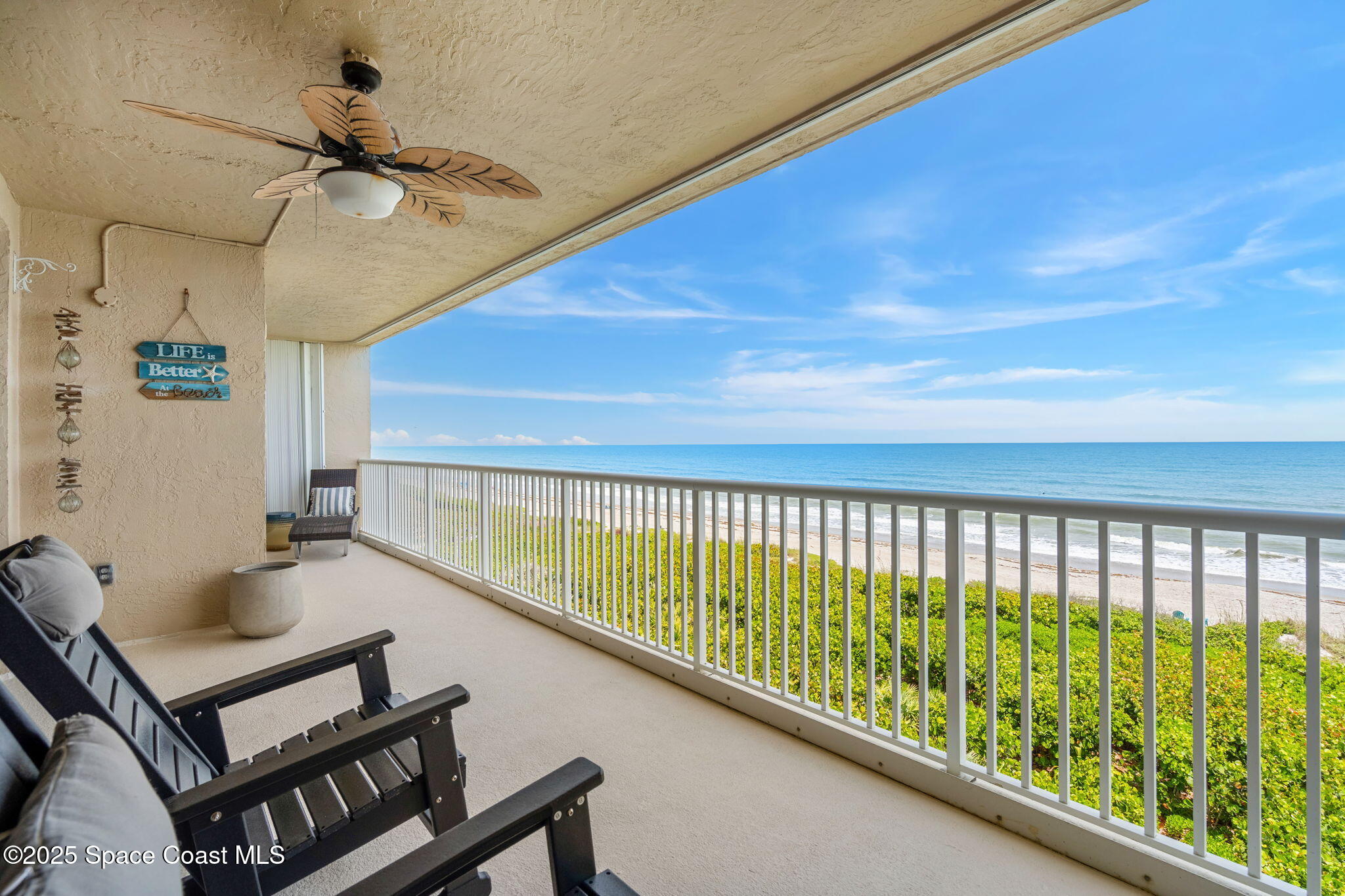 1177 N Highway A1a, 402