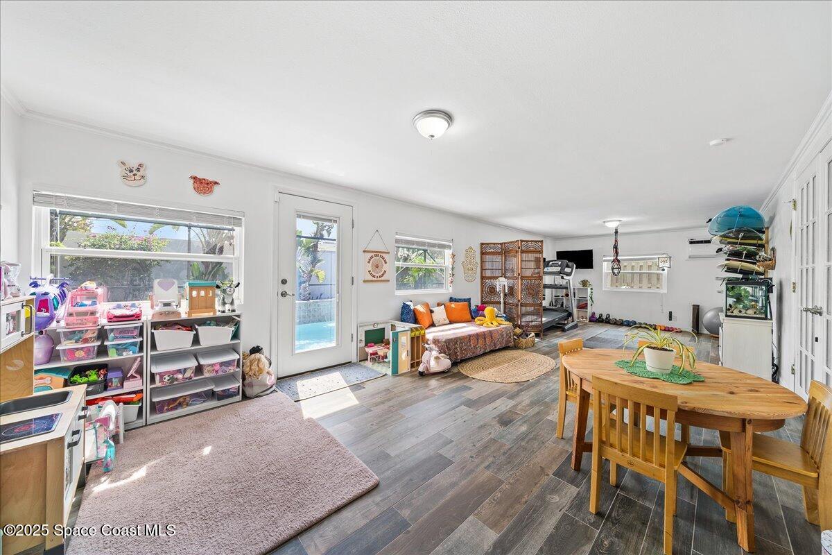 555 Coconut Street