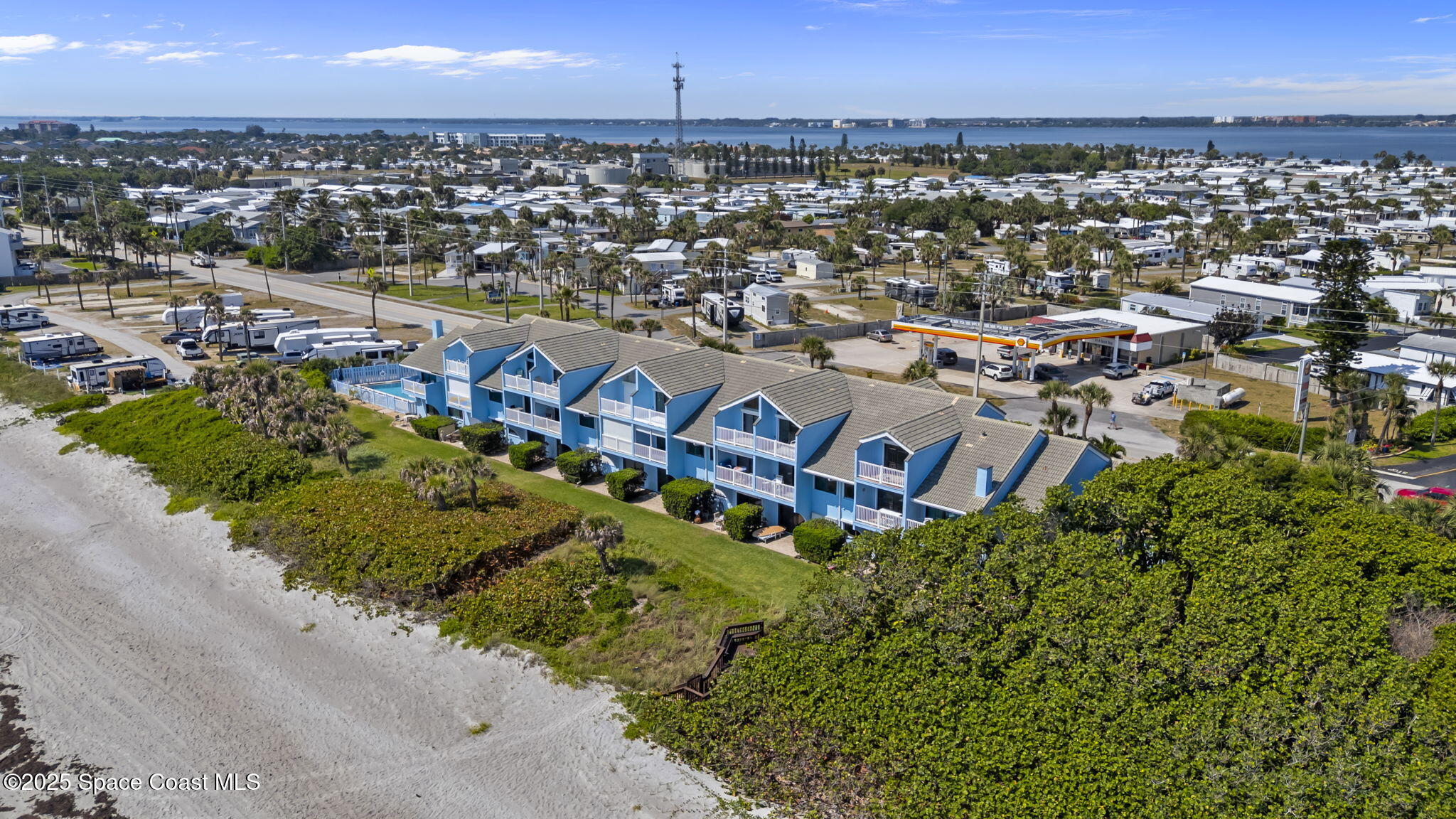 2589 S Highway A1a, 105