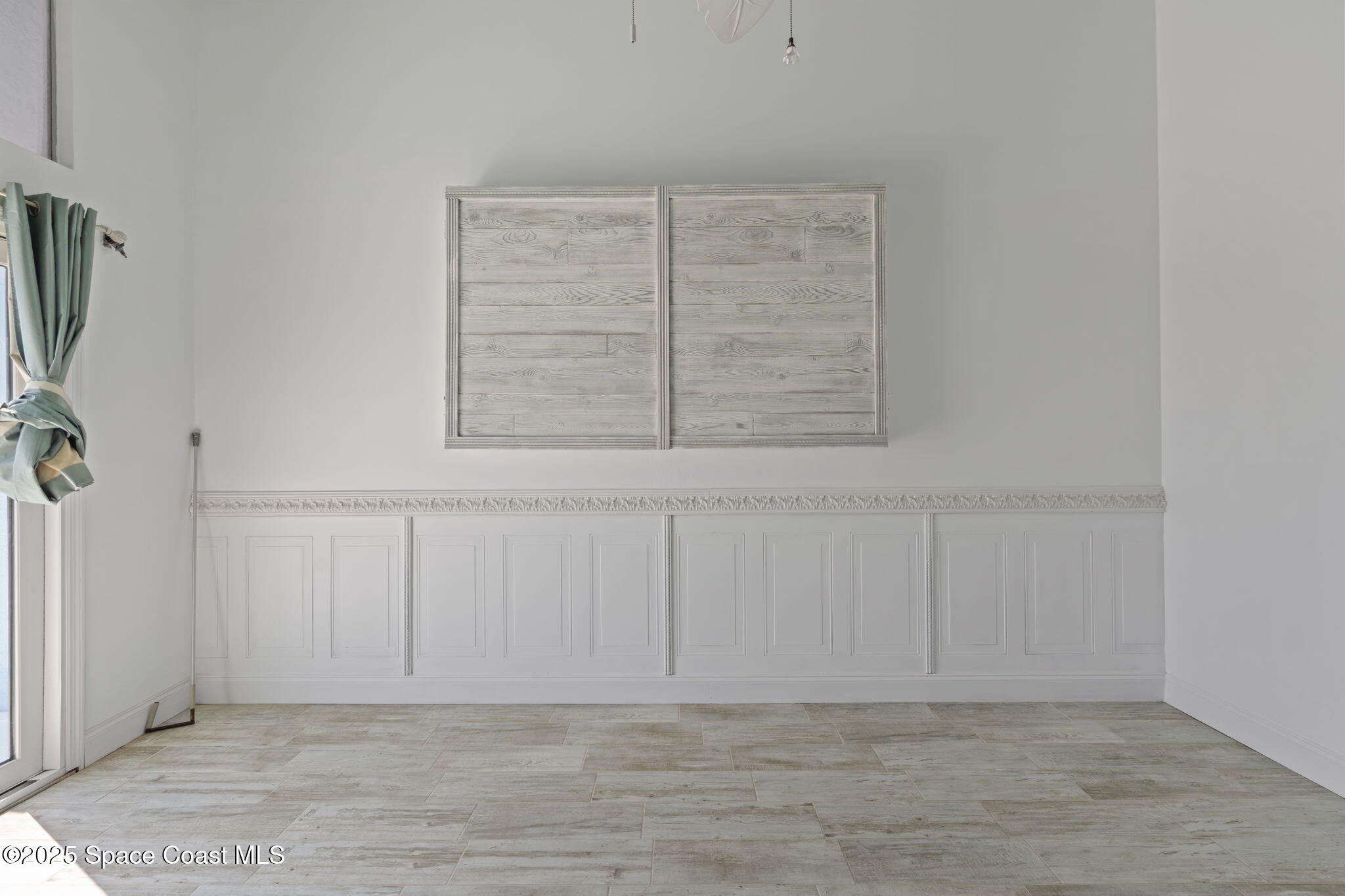 2589 S Highway A1a, 105