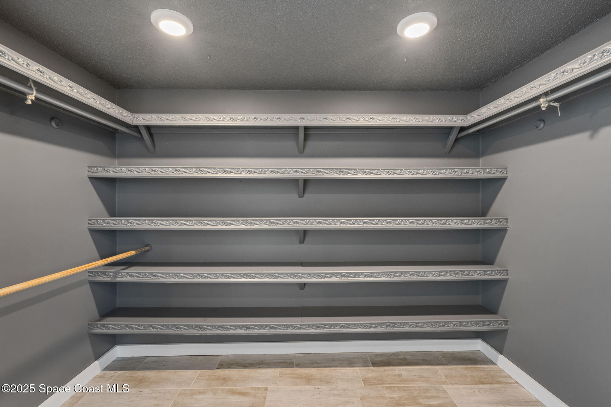 2589 S Highway A1a, 105