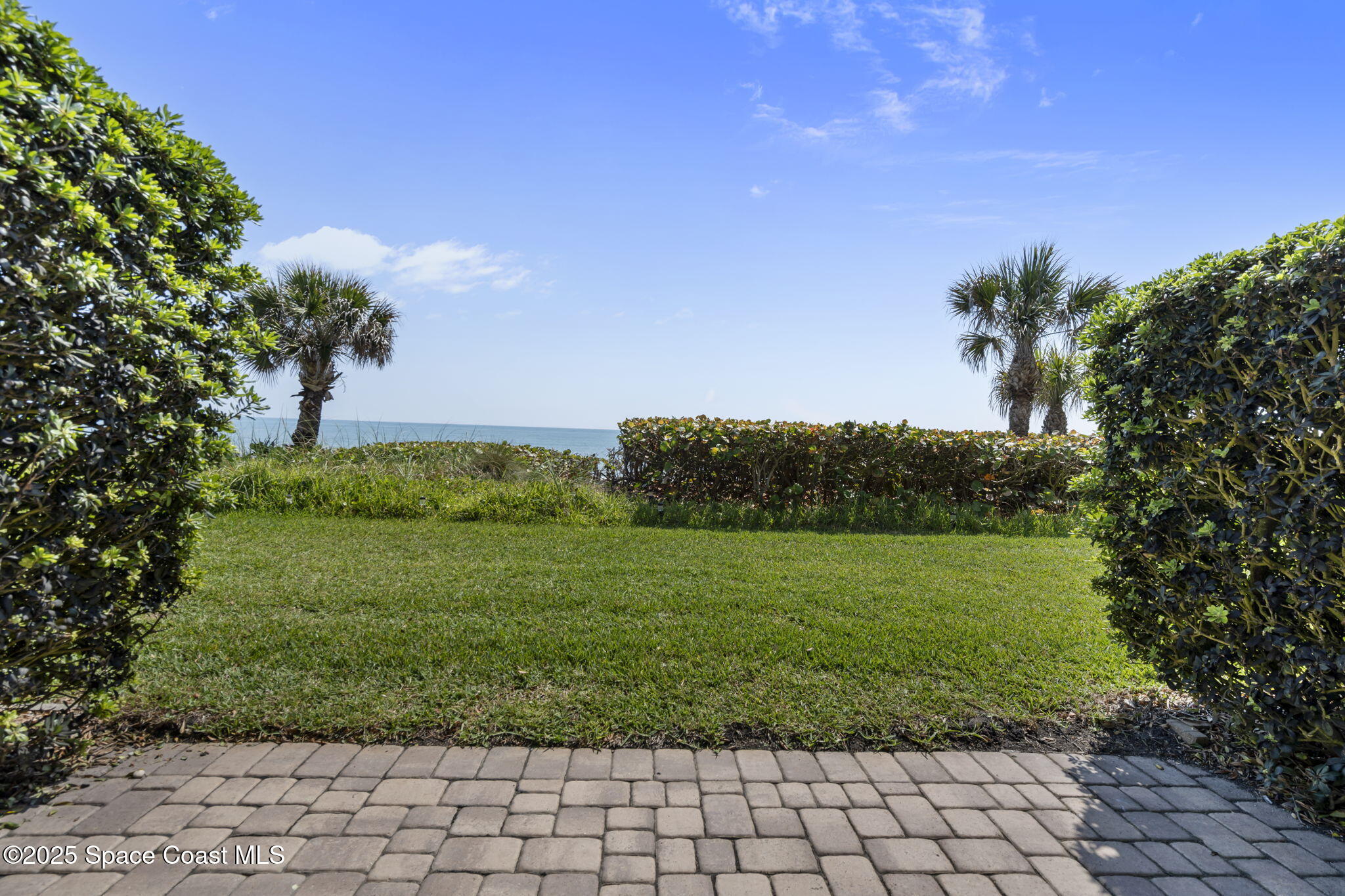 2589 S Highway A1a, 105