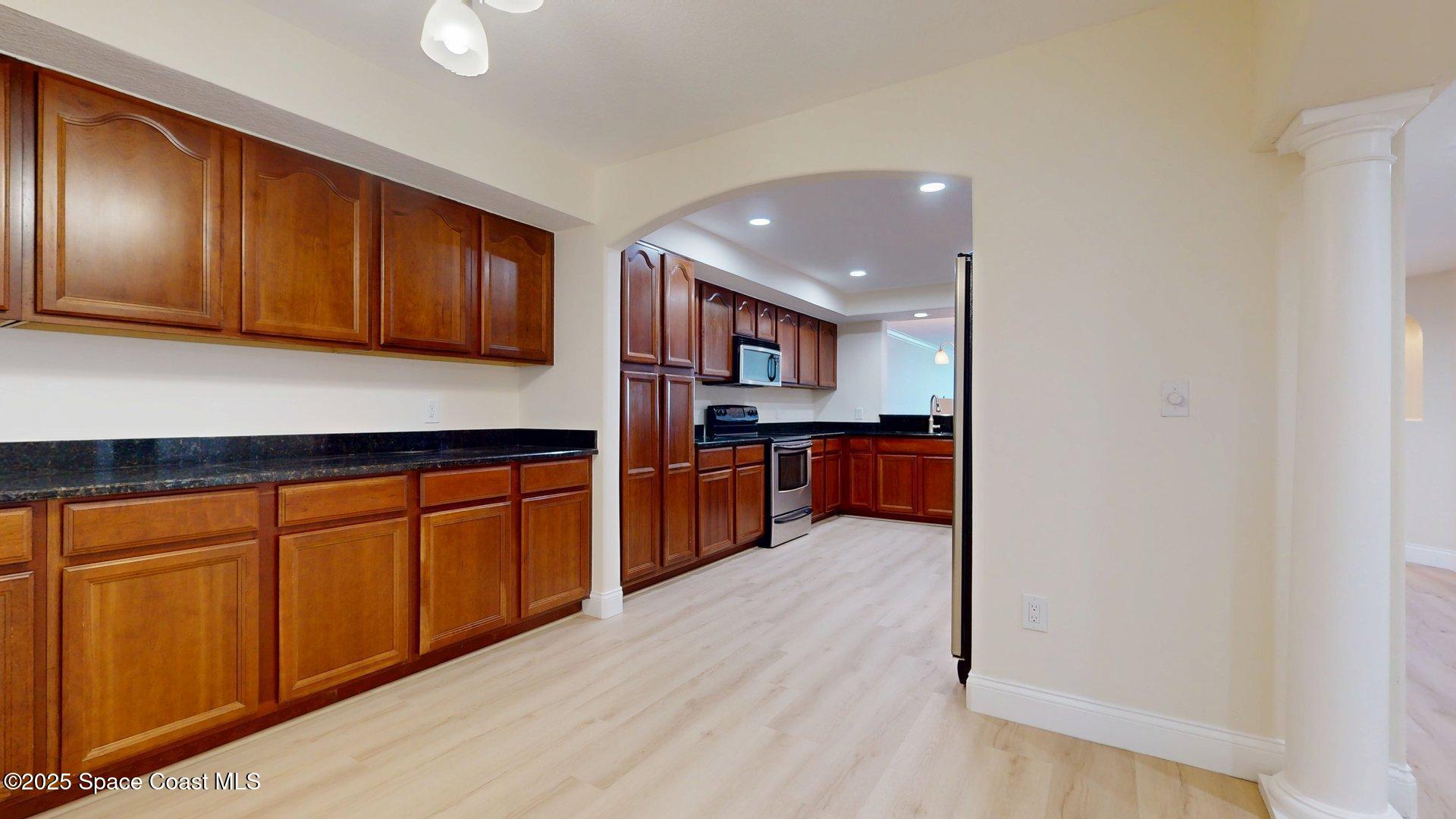210 24th Street 302