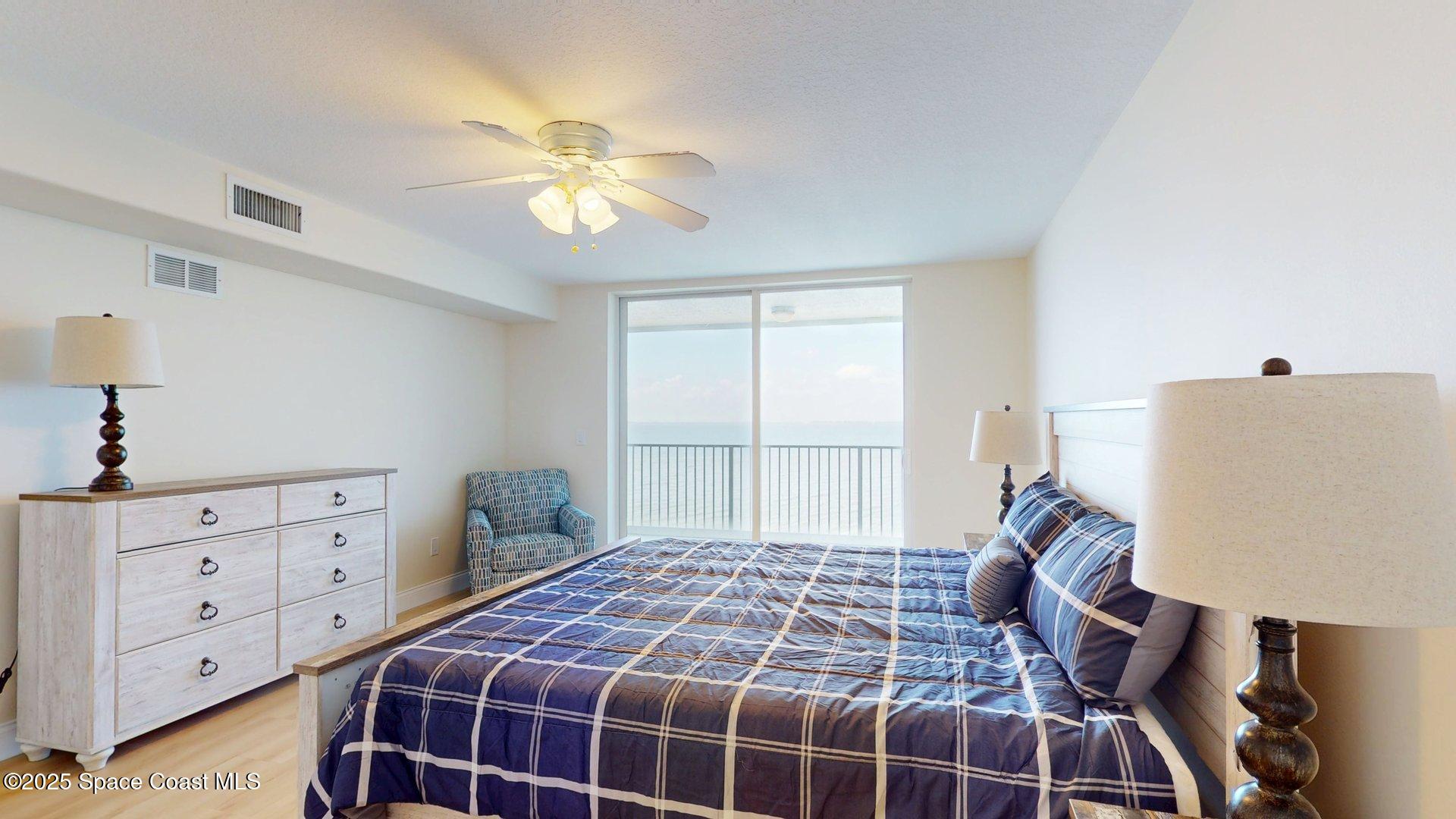 210 24th Street 302