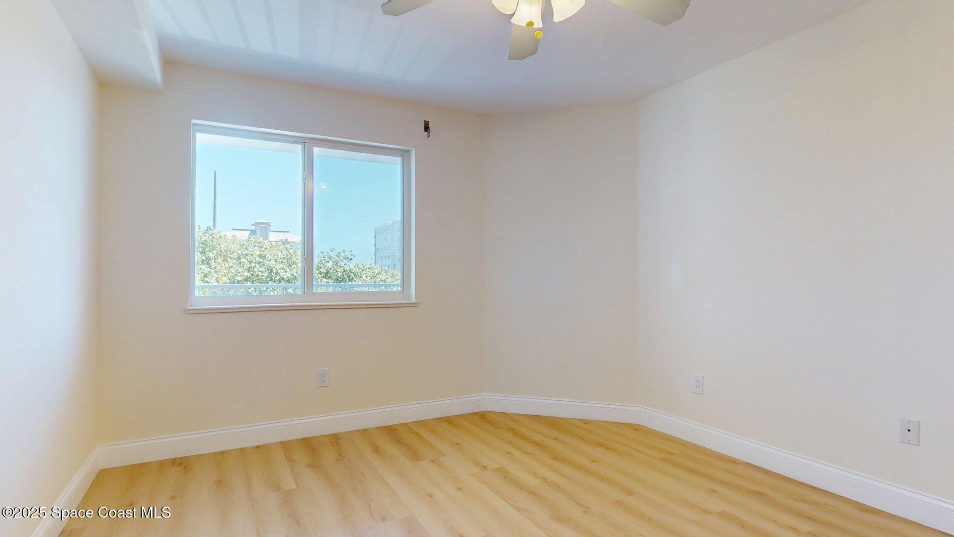 210 24th Street 302