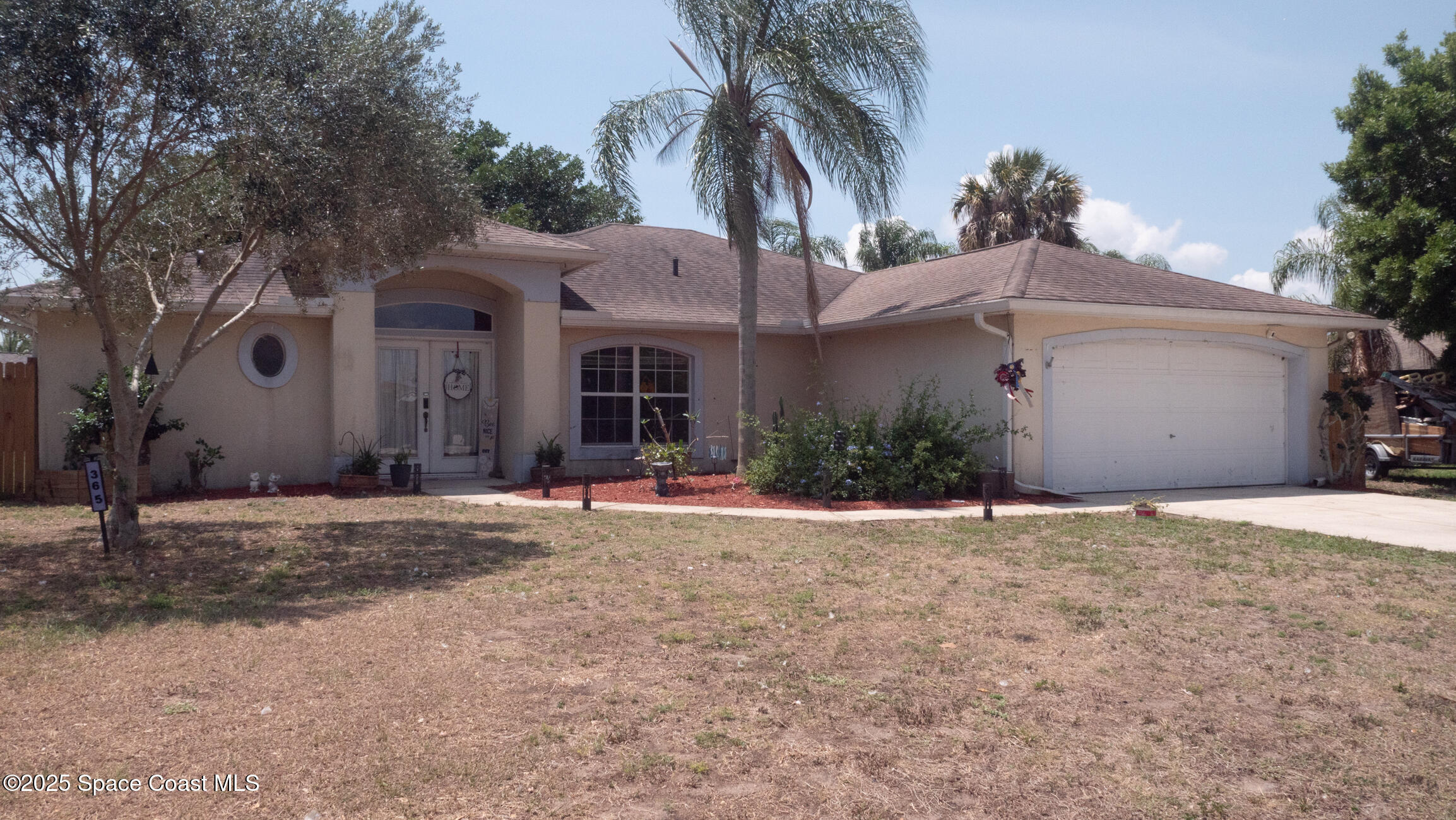 365 Palm Boulevard