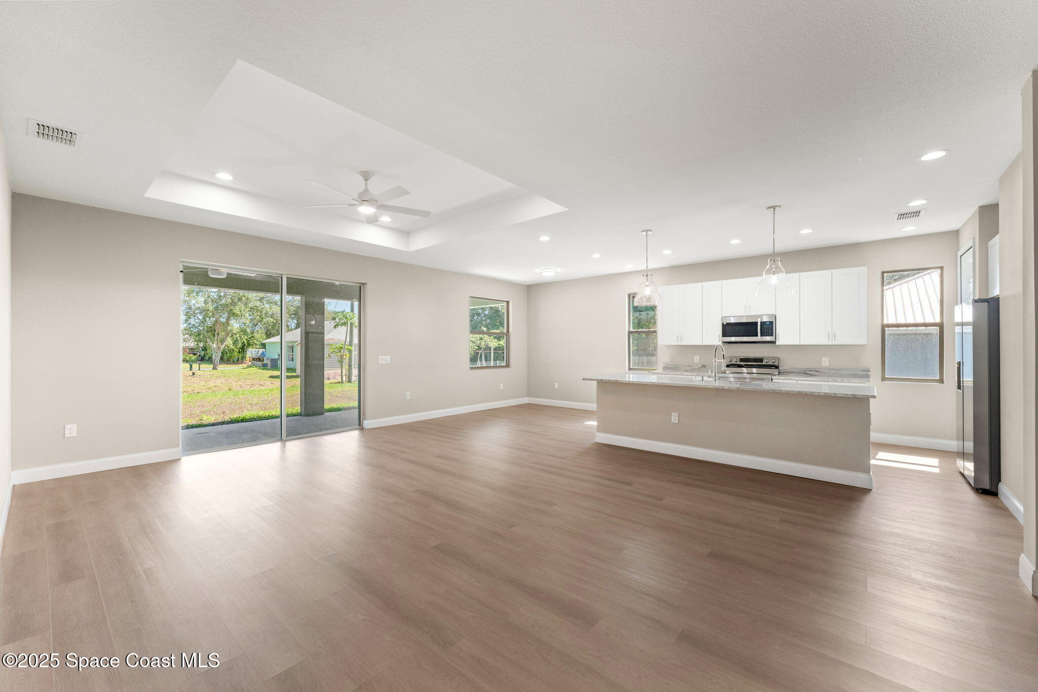 563 Holmes Avenue NW