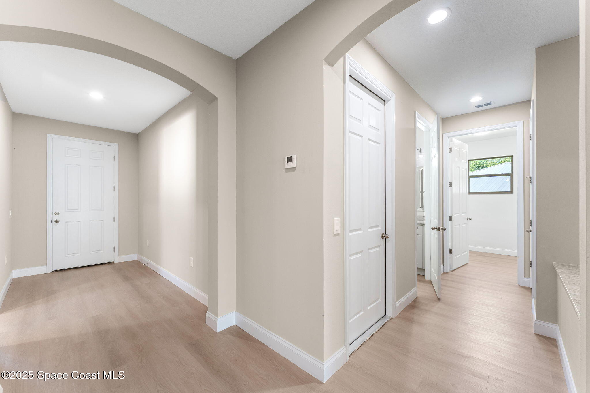 563 Holmes Avenue NW