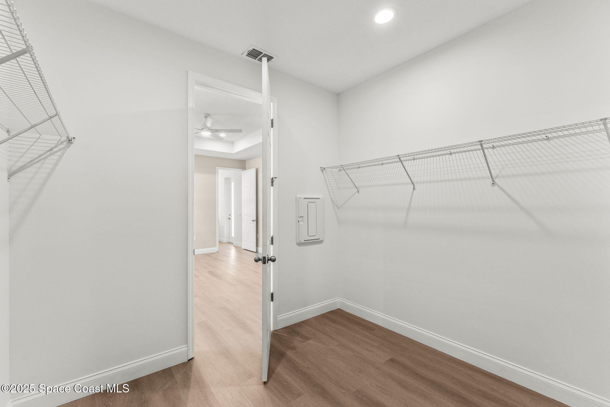 563 Holmes Avenue NW