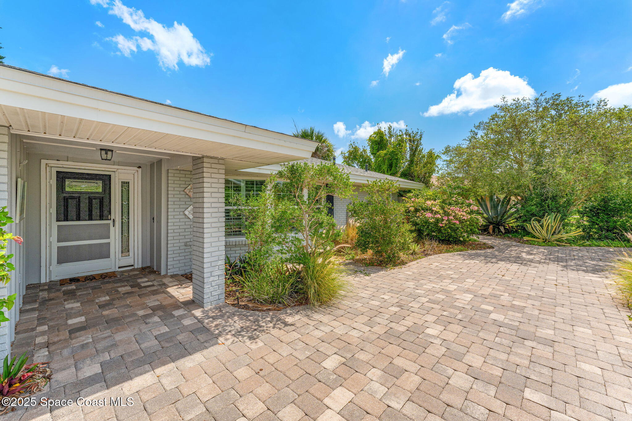 544 Solitaire Palm Drive