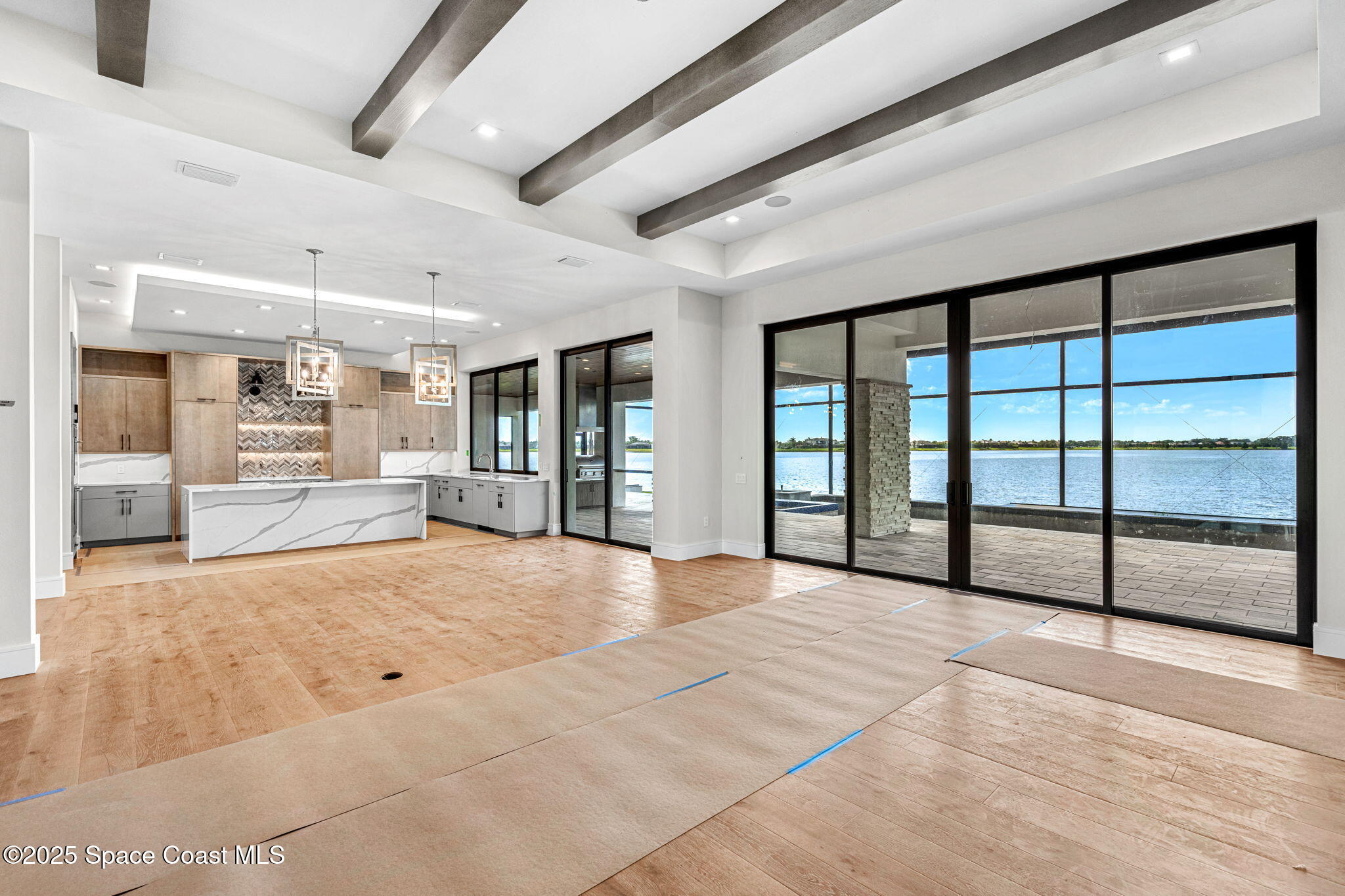 3717 Upper Floridian Way