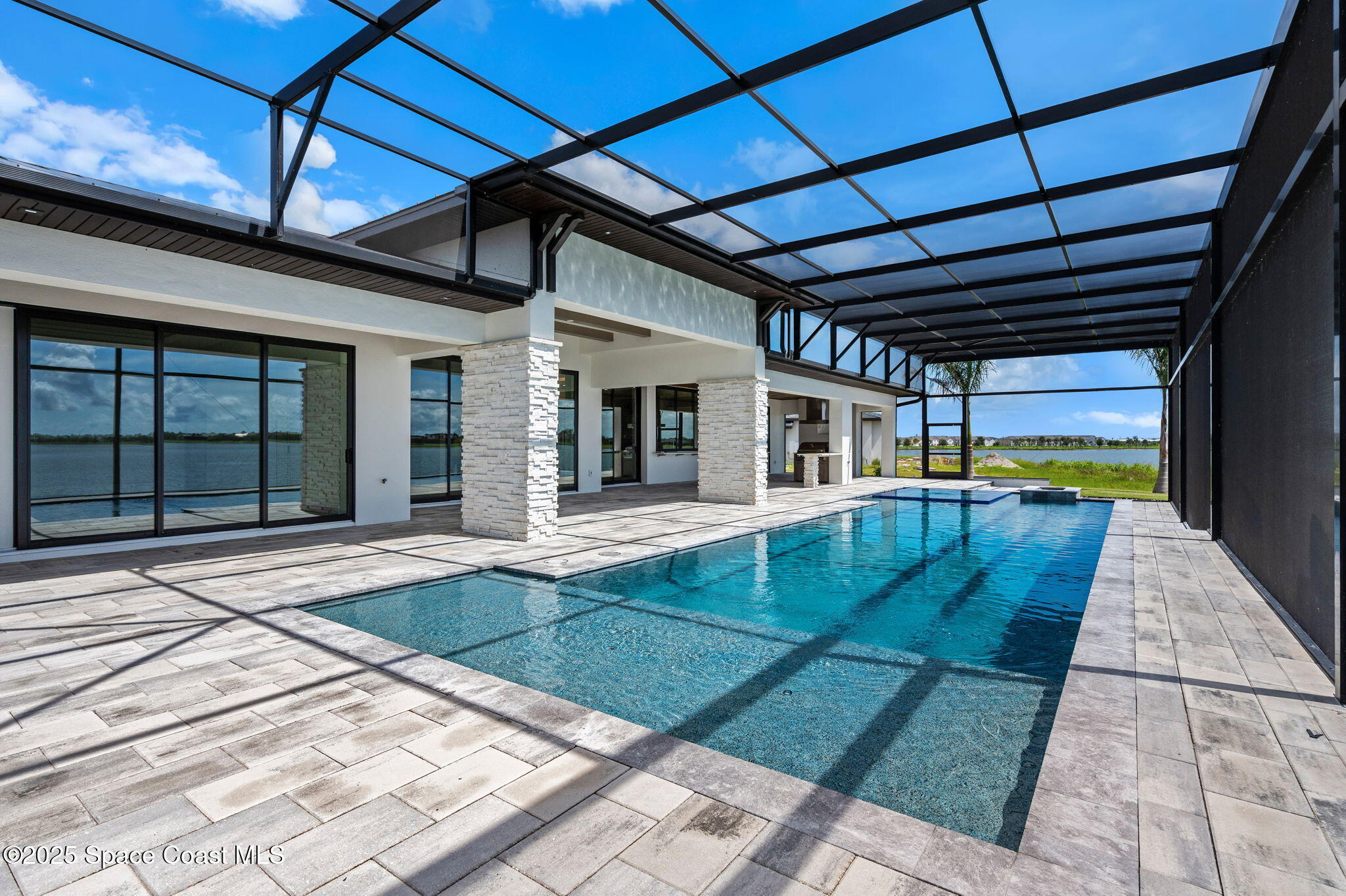 3717 Upper Floridian Way