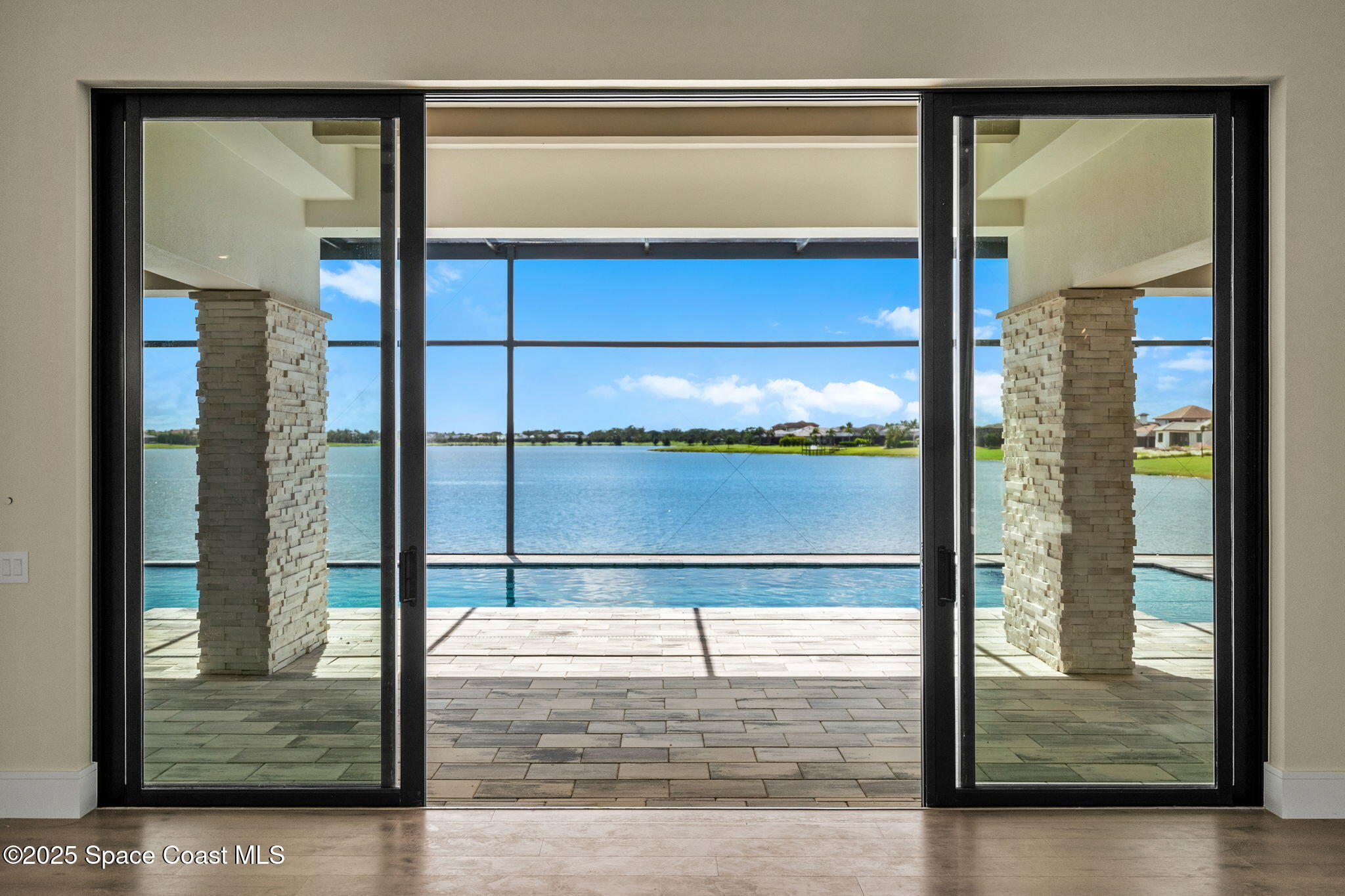 3717 Upper Floridian Way