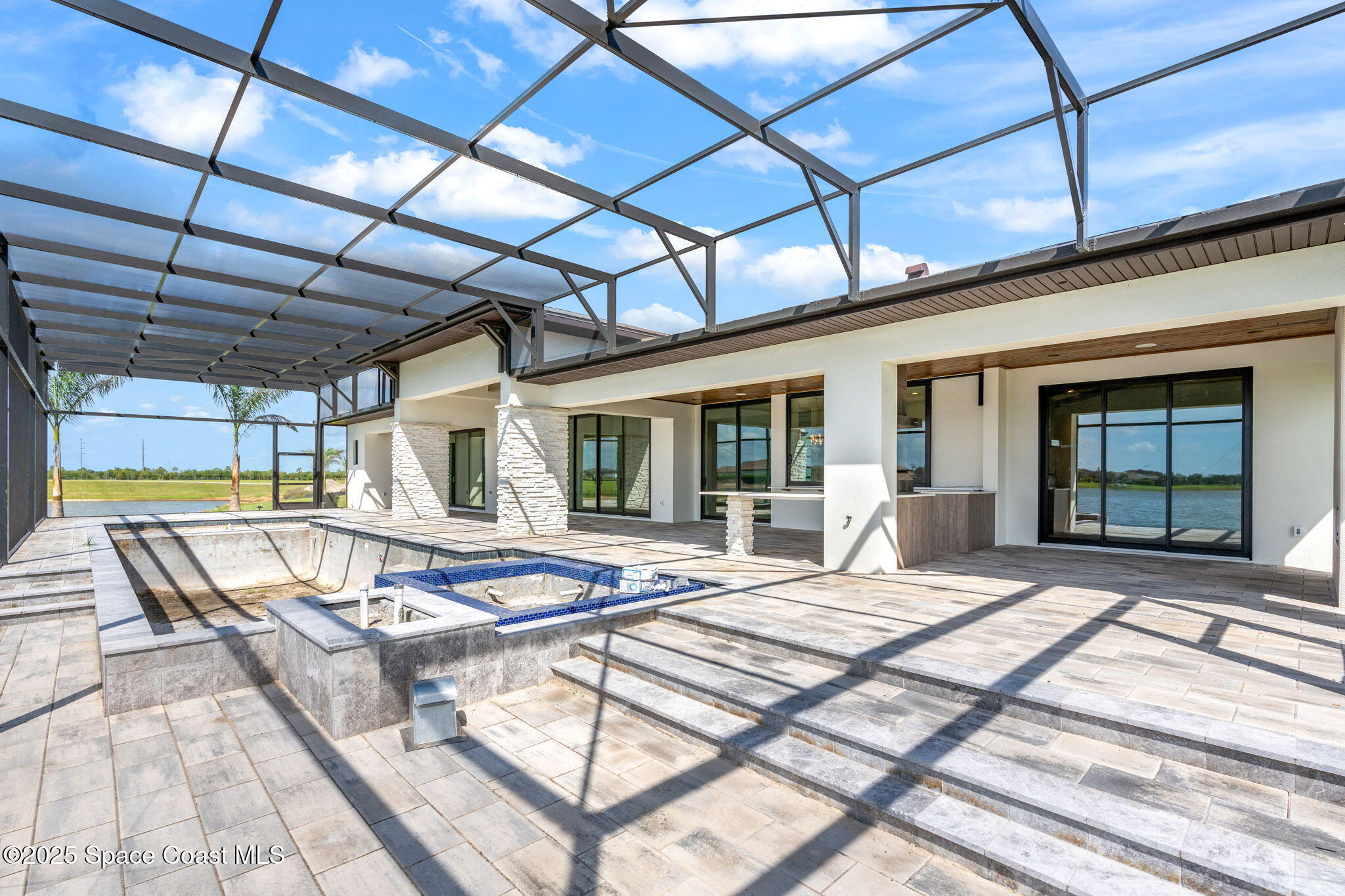 3717 Upper Floridian Way
