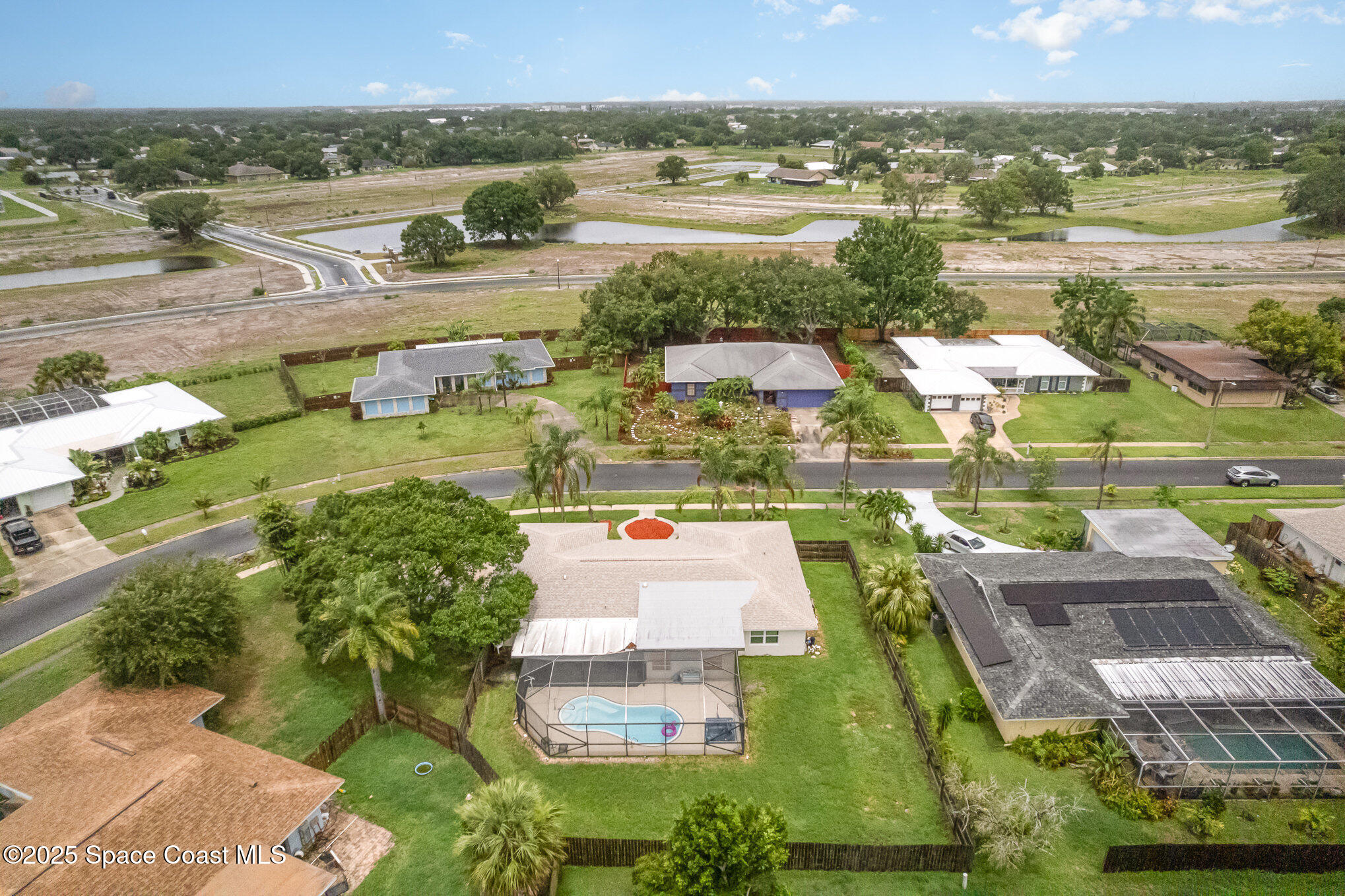 957 Waialae Circle NE