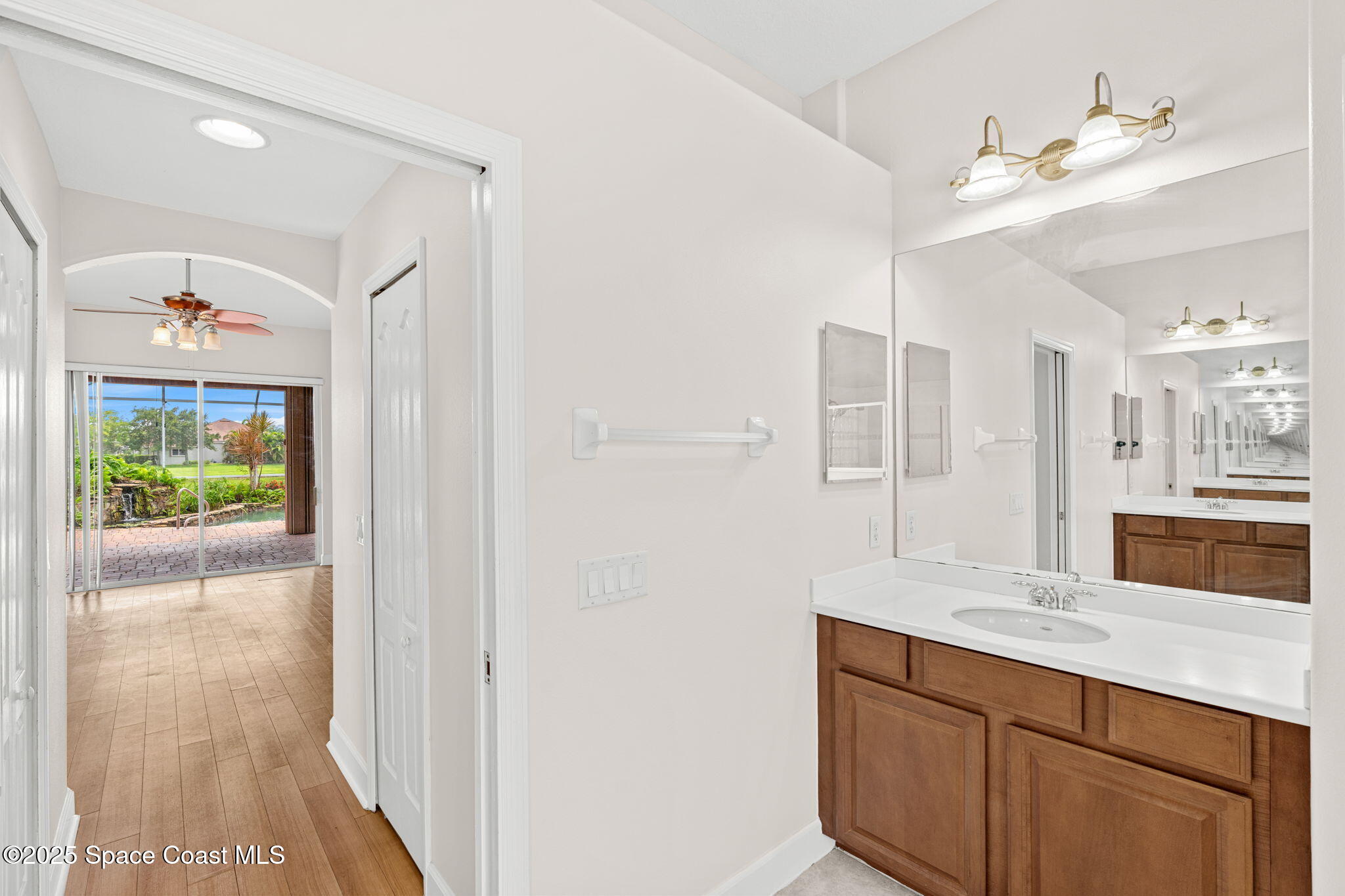 3121 Camberly Circle