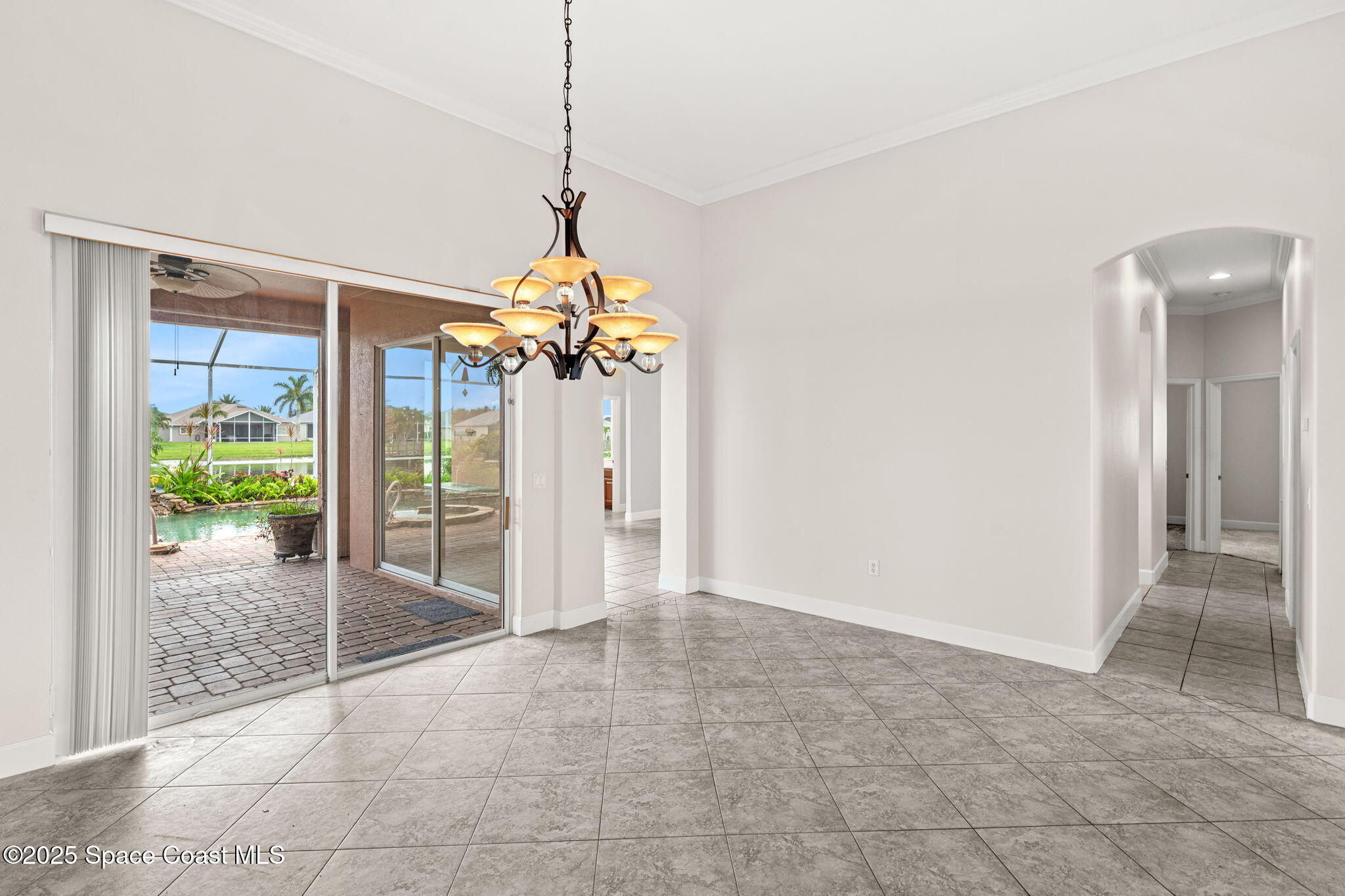 3121 Camberly Circle