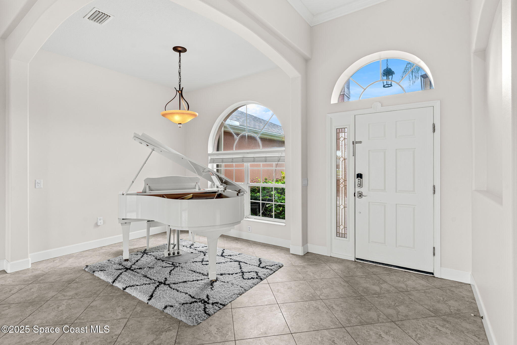 3121 Camberly Circle
