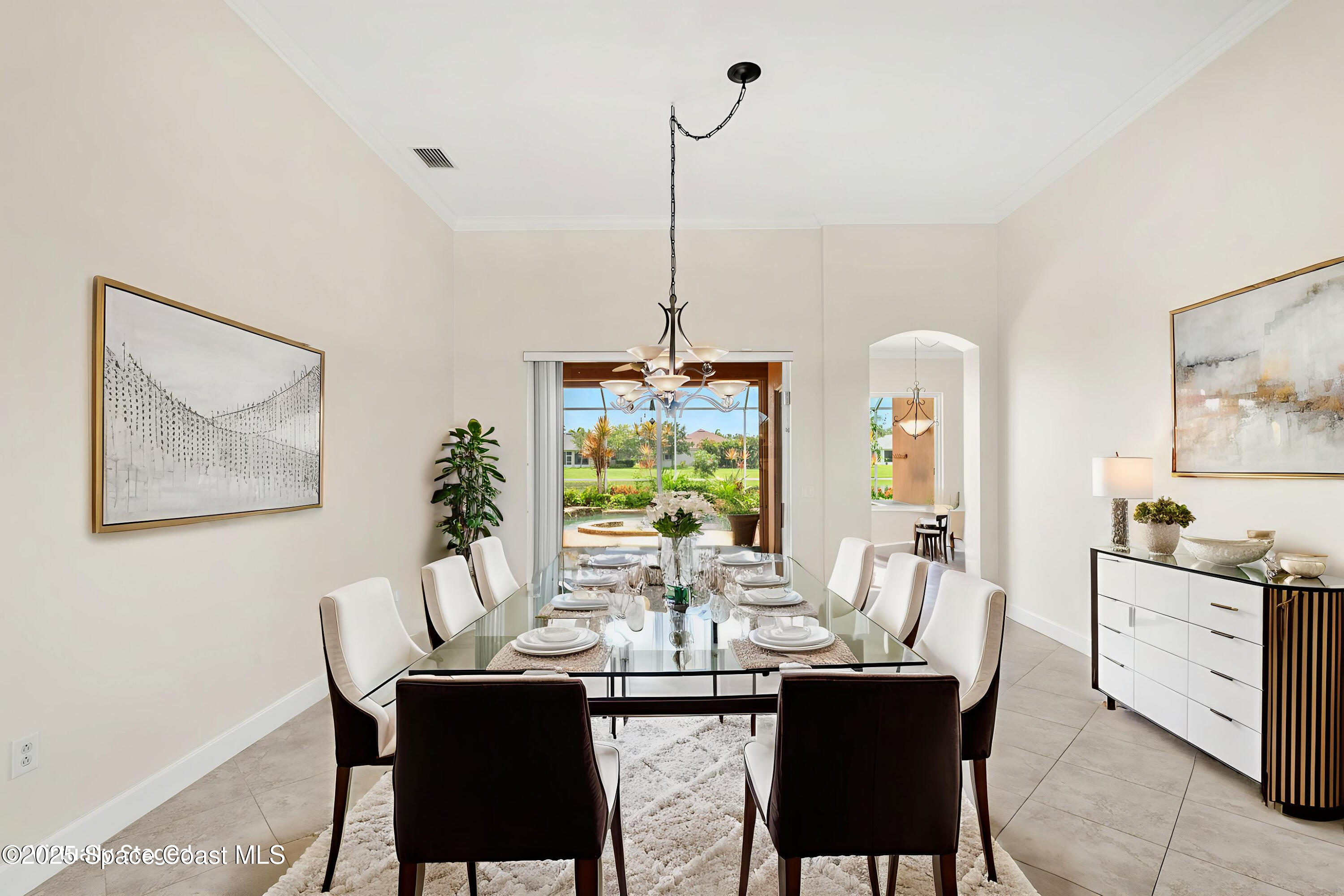 3121 Camberly Circle