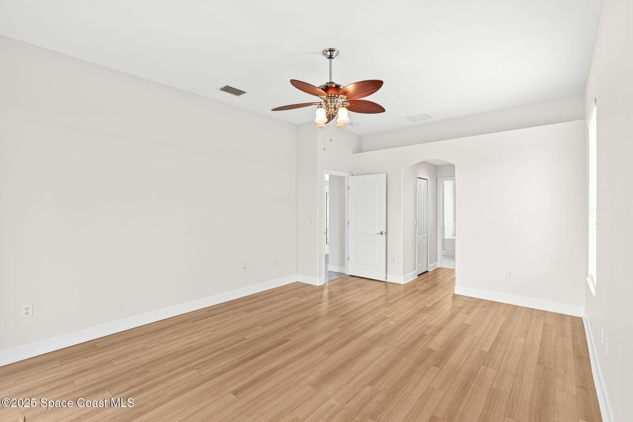 3121 Camberly Circle