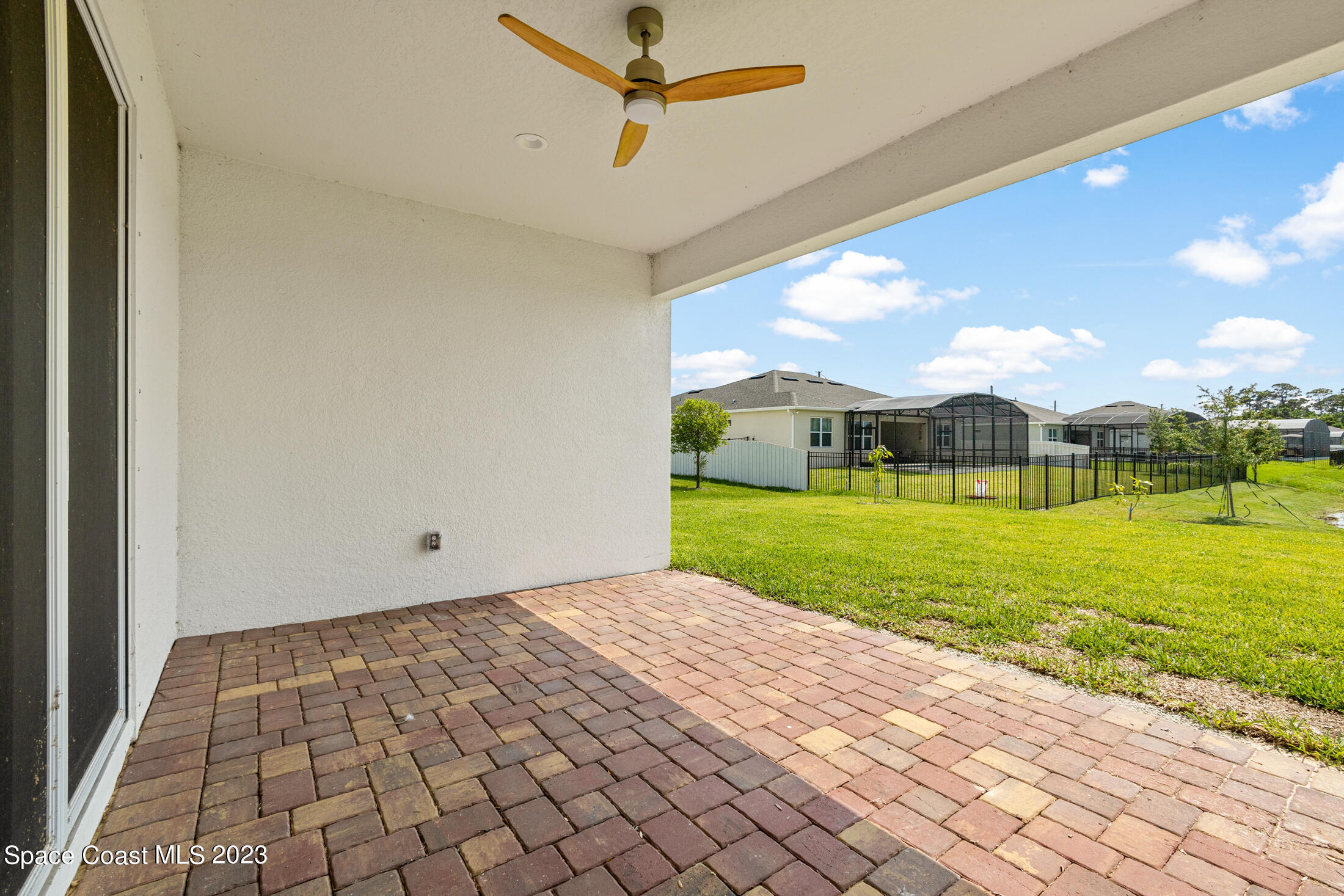 285 Loymer Circle