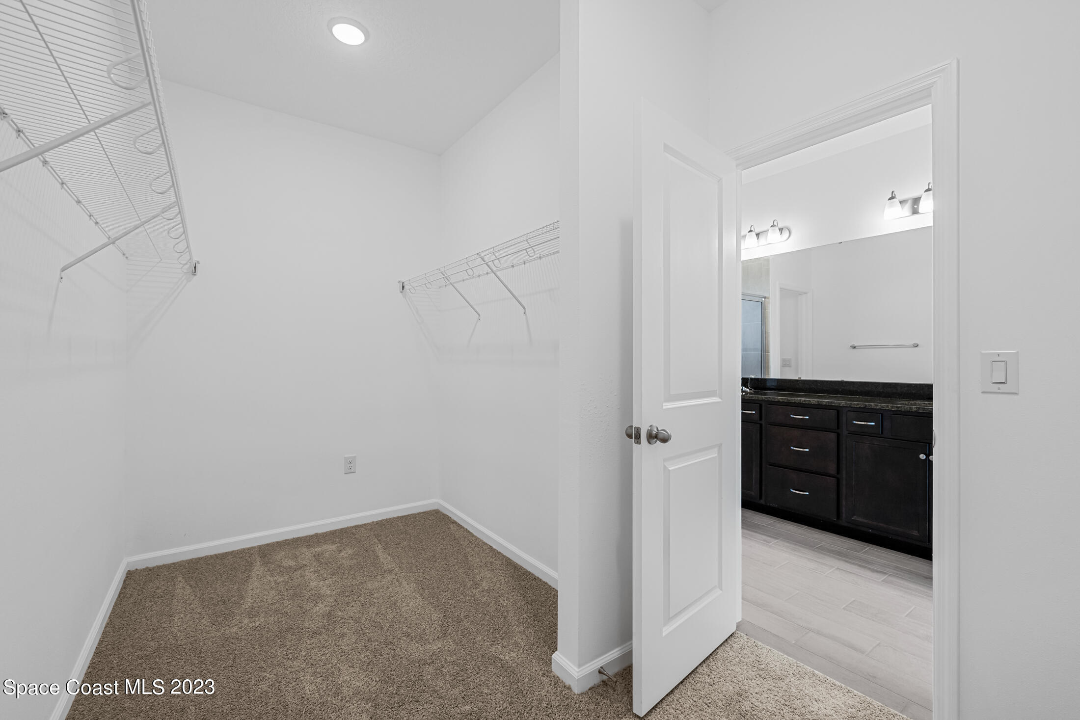 285 Loymer Circle
