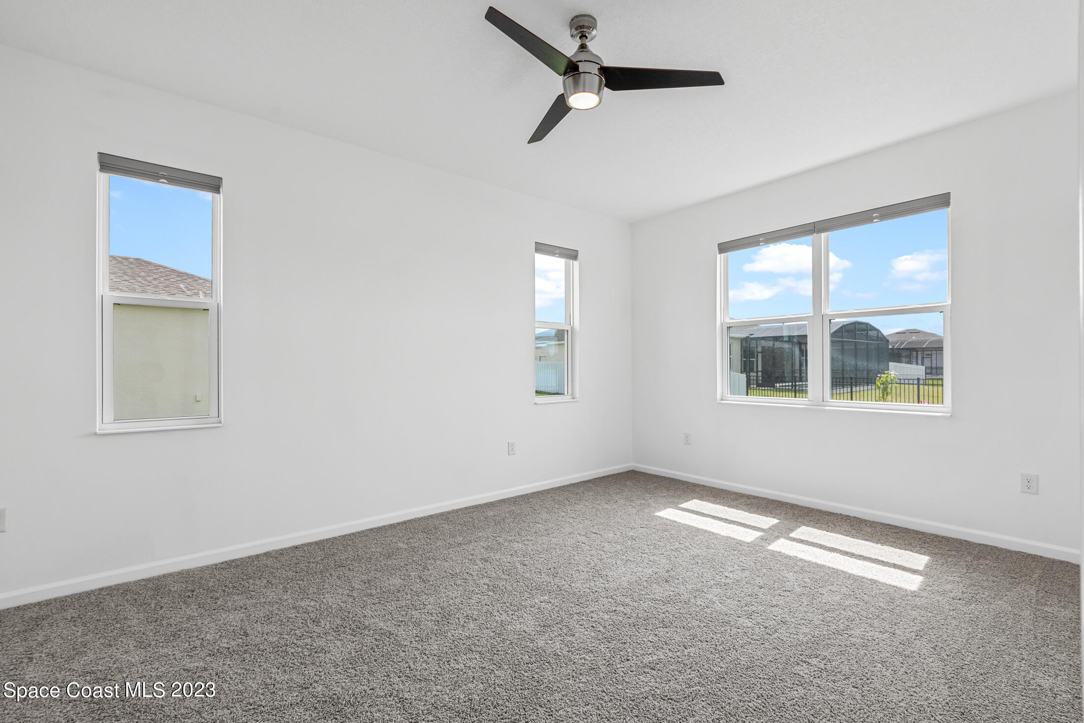 285 Loymer Circle
