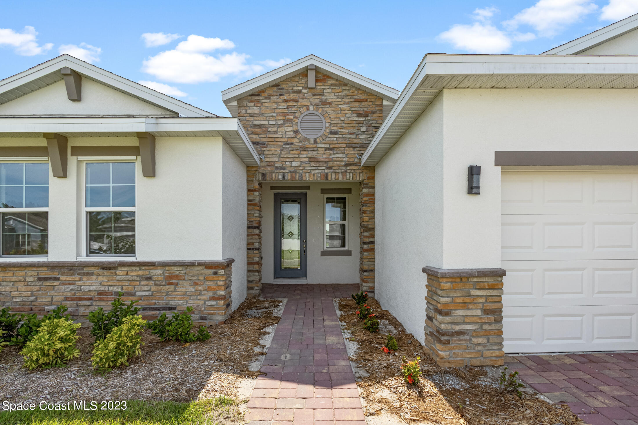 285 Loymer Circle