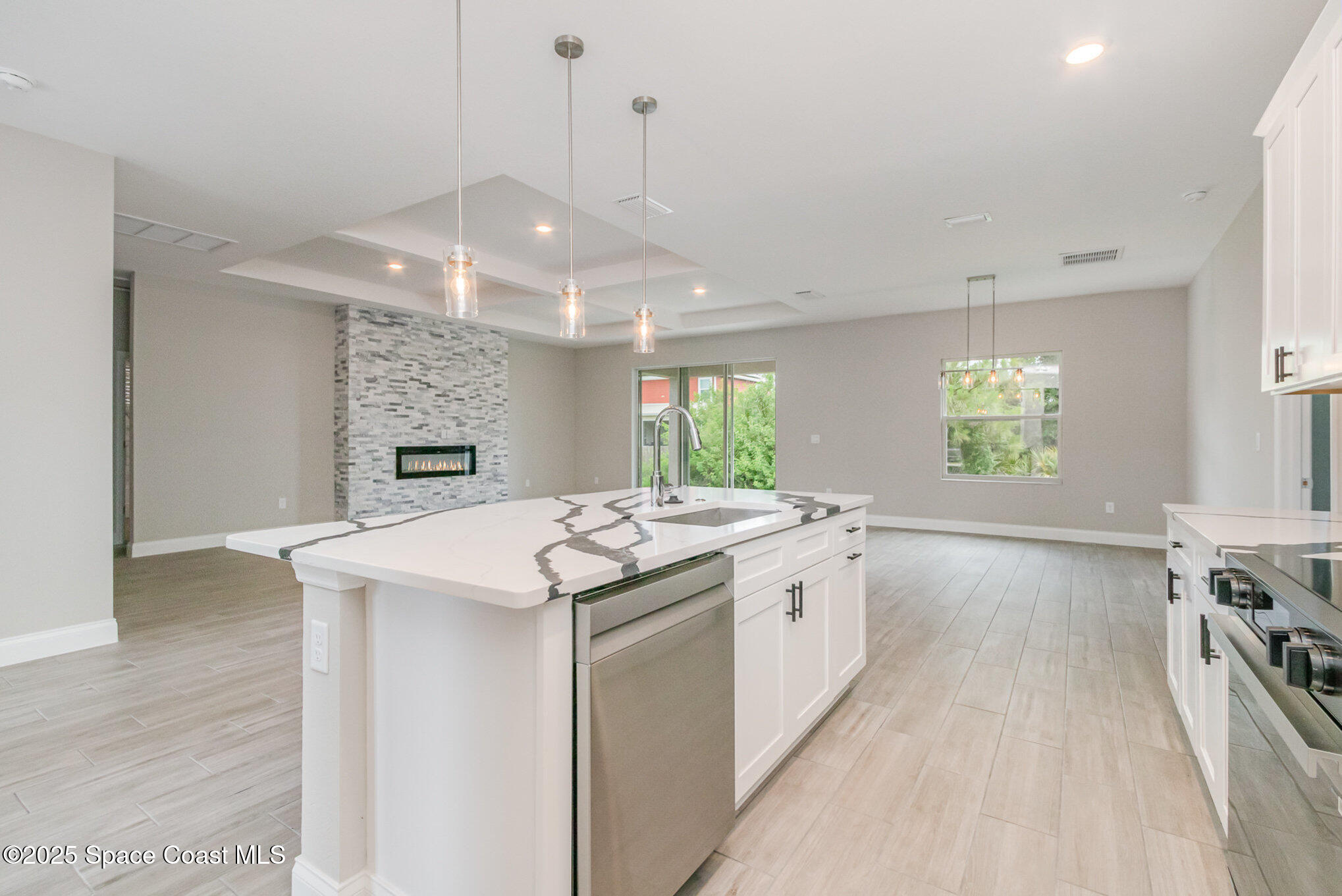 14362 San Domingo Boulevard