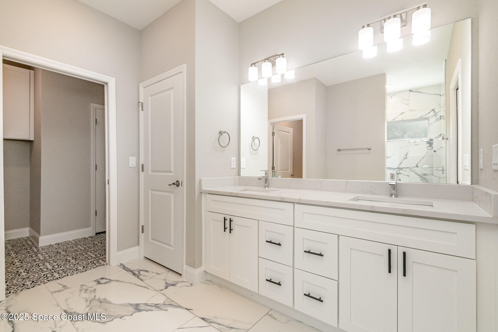 14362 San Domingo Boulevard