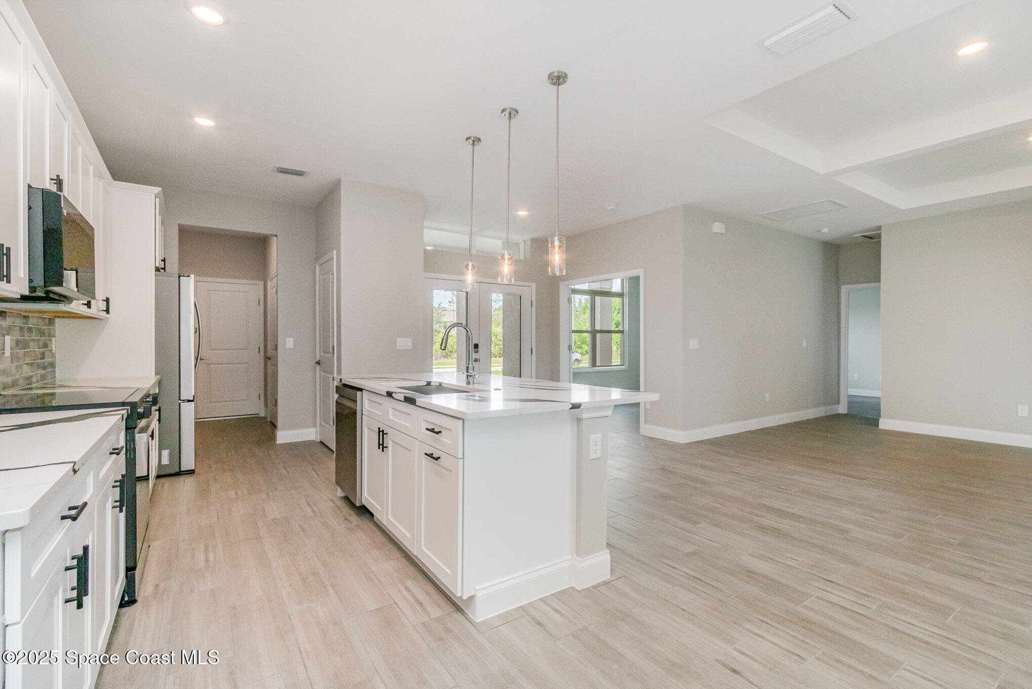 14362 San Domingo Boulevard