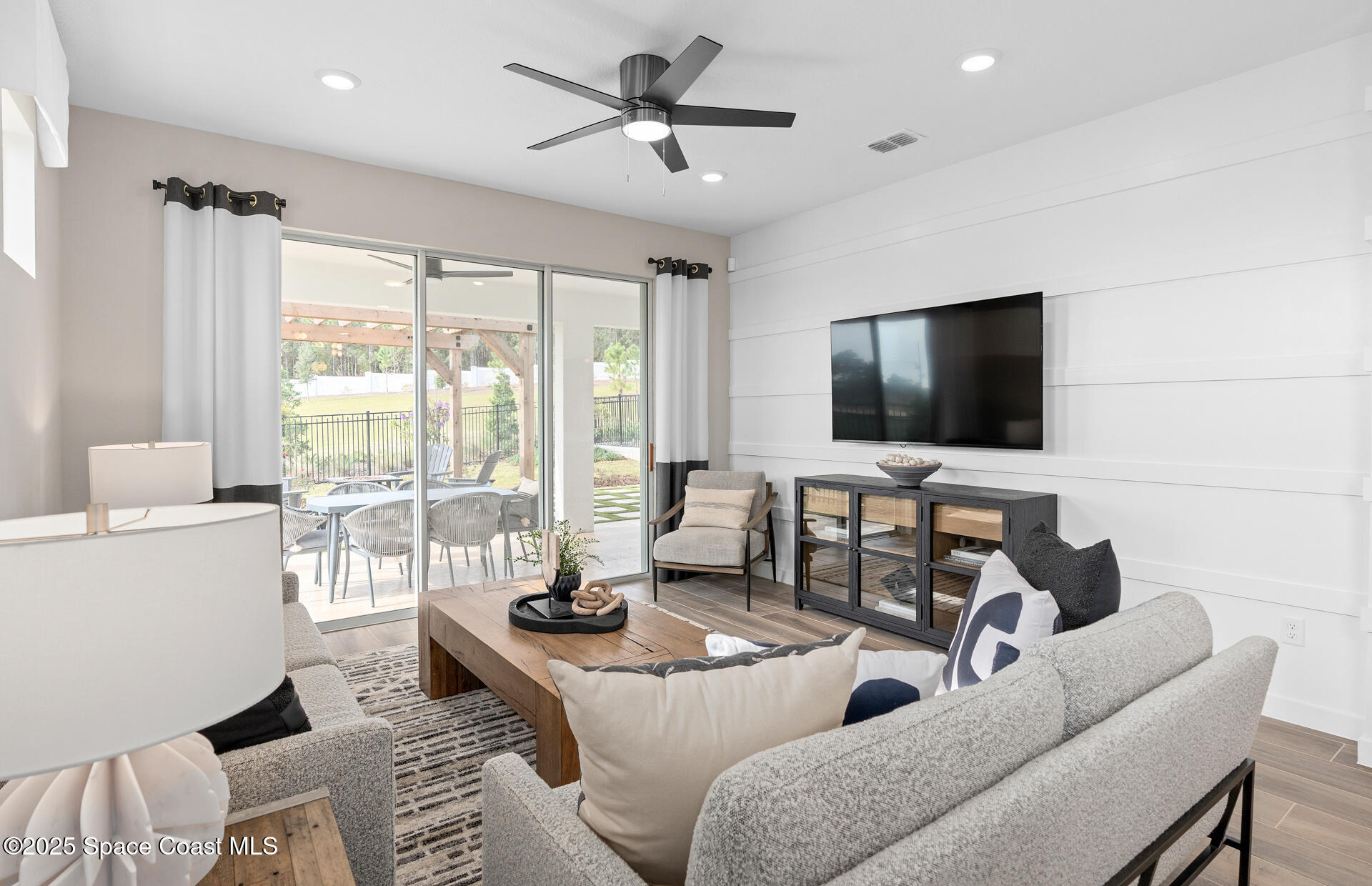 3424 Bubbles Court