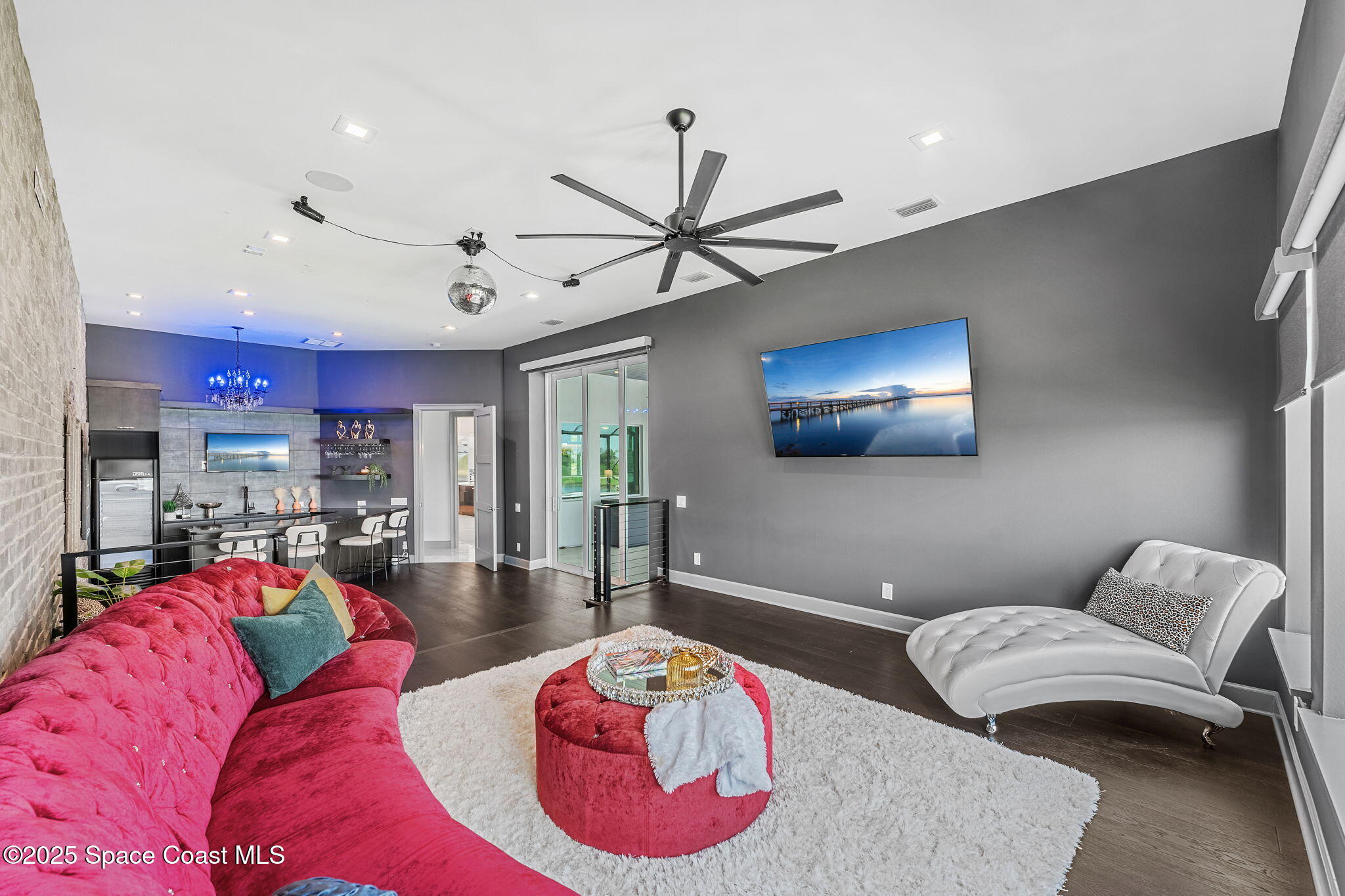 3768 Lake Adelaide Place