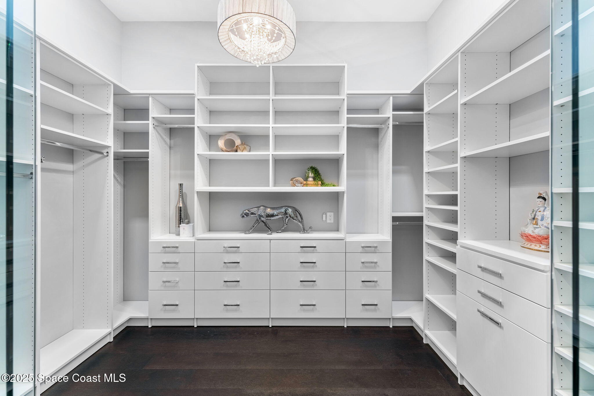 3768 Lake Adelaide Place