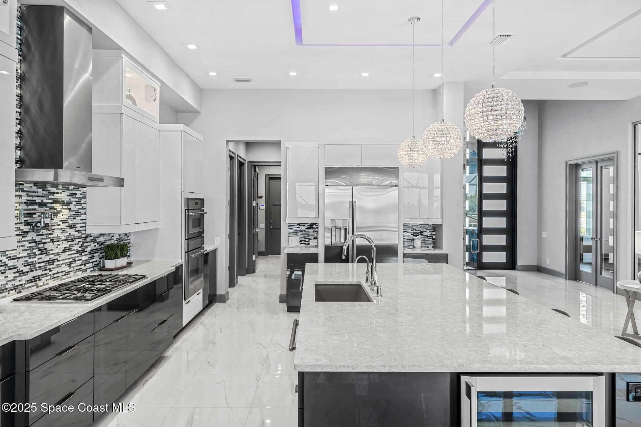 3768 Lake Adelaide Place