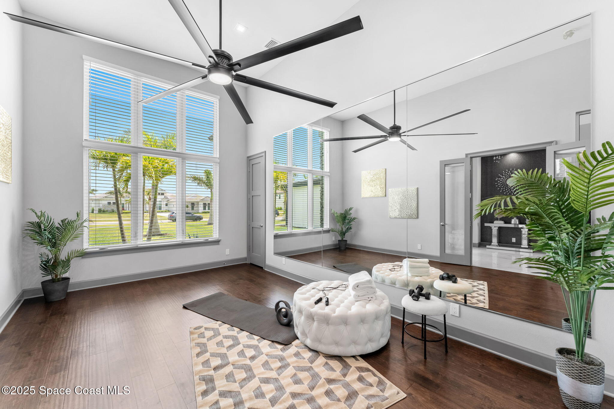 3768 Lake Adelaide Place