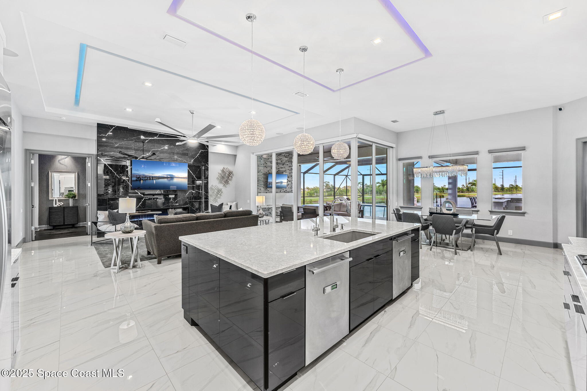 3768 Lake Adelaide Place