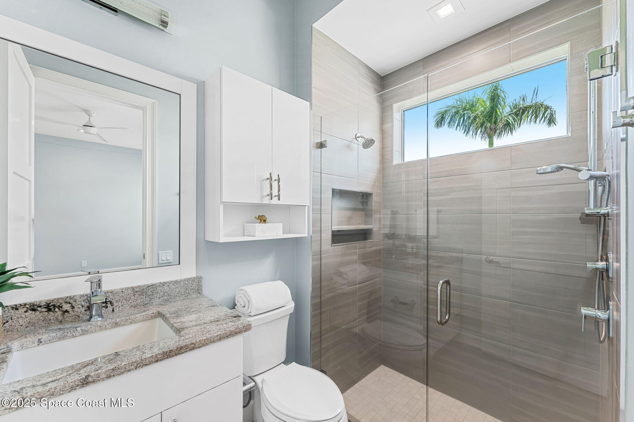 3768 Lake Adelaide Place