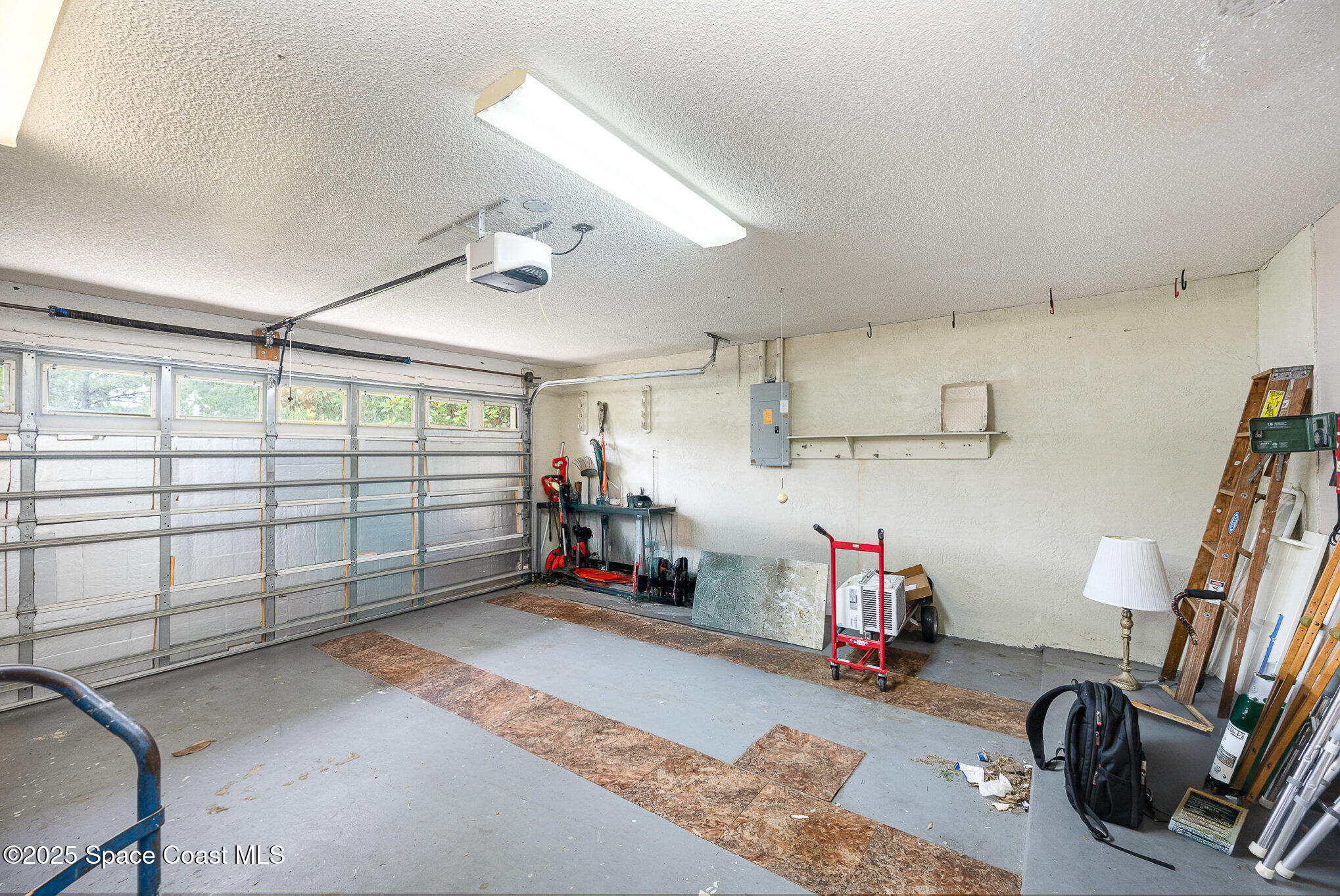 3033 Dunhill Drive